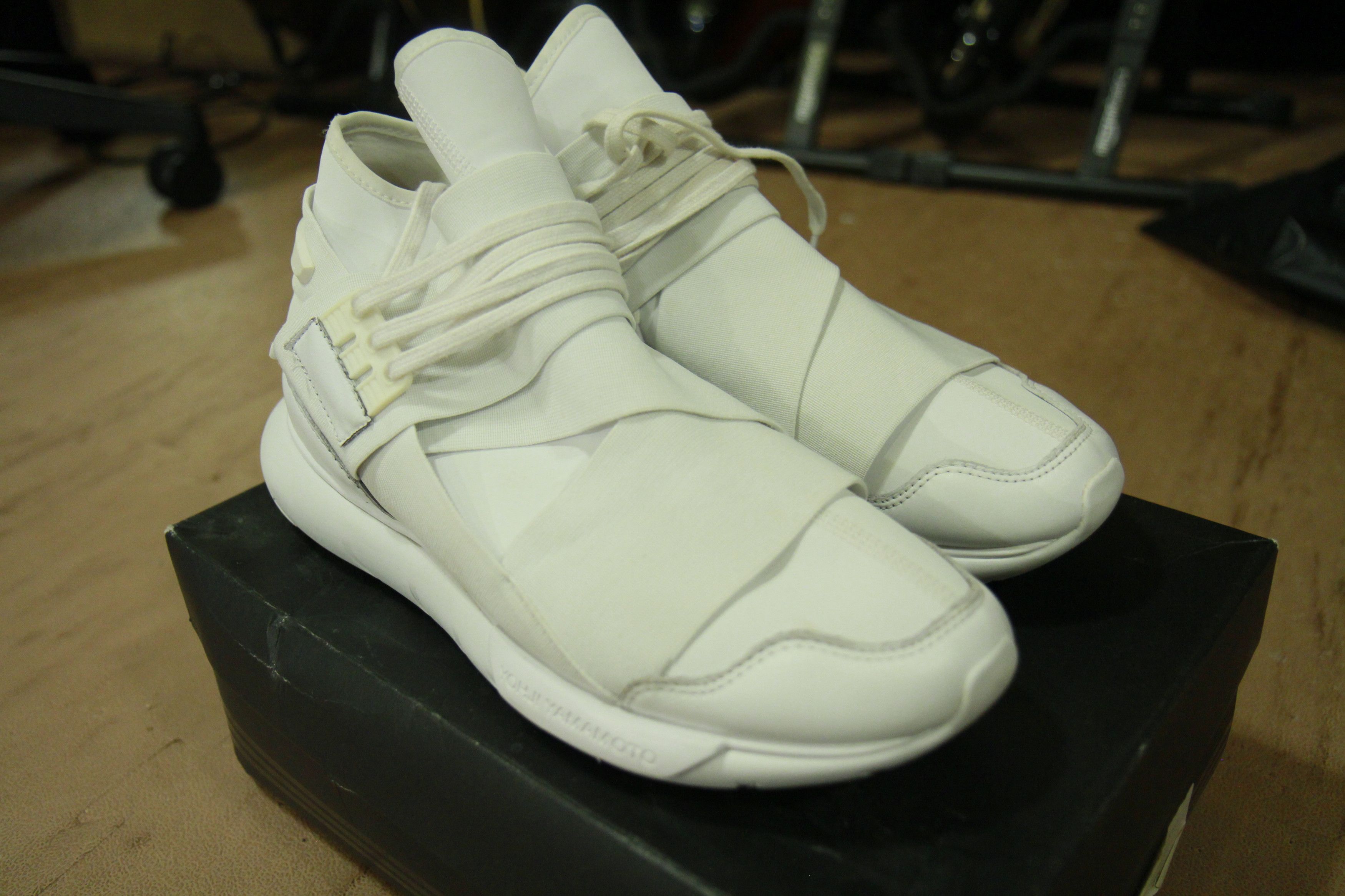 Adidas Y-3 Yohji Qasa High Triple White Size US 10 / EU 43 - 1 Thumbnail