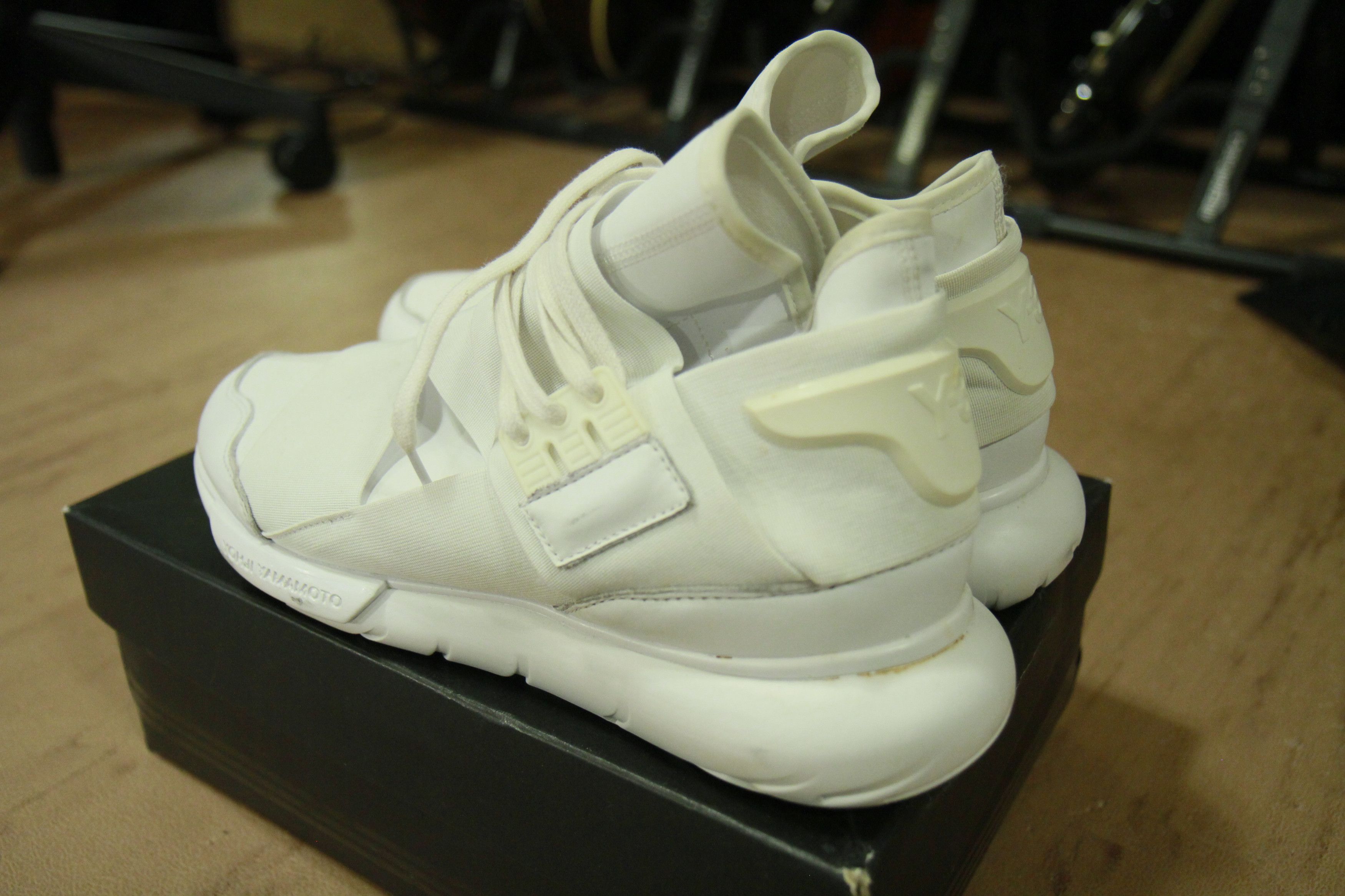 Adidas Y-3 Yohji Qasa High Triple White Size US 10 / EU 43 - 4 Thumbnail