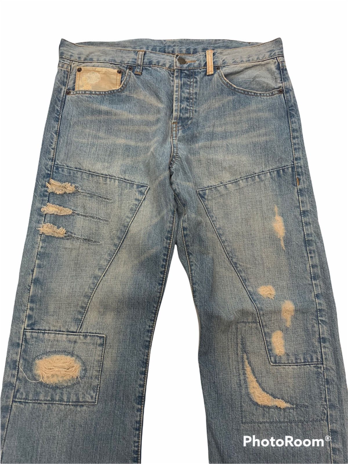 Takeo Kikuchi Takeo kikuchi distressed denim pants Japan denim Size US 34 / EU 50 - 2 Thumbnail