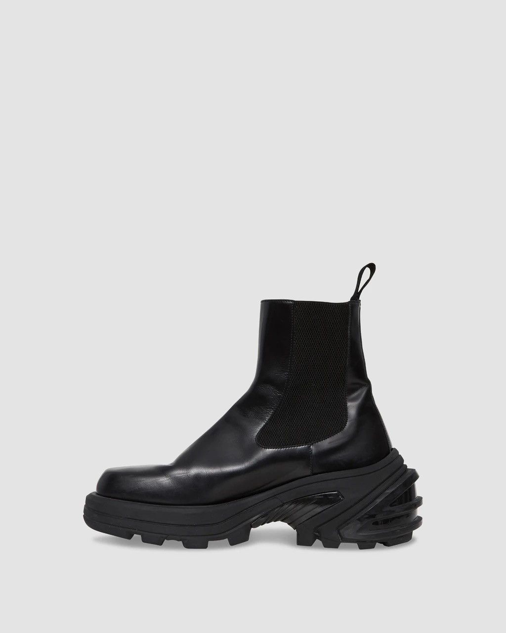 Removable sole vibram black chelsea boots