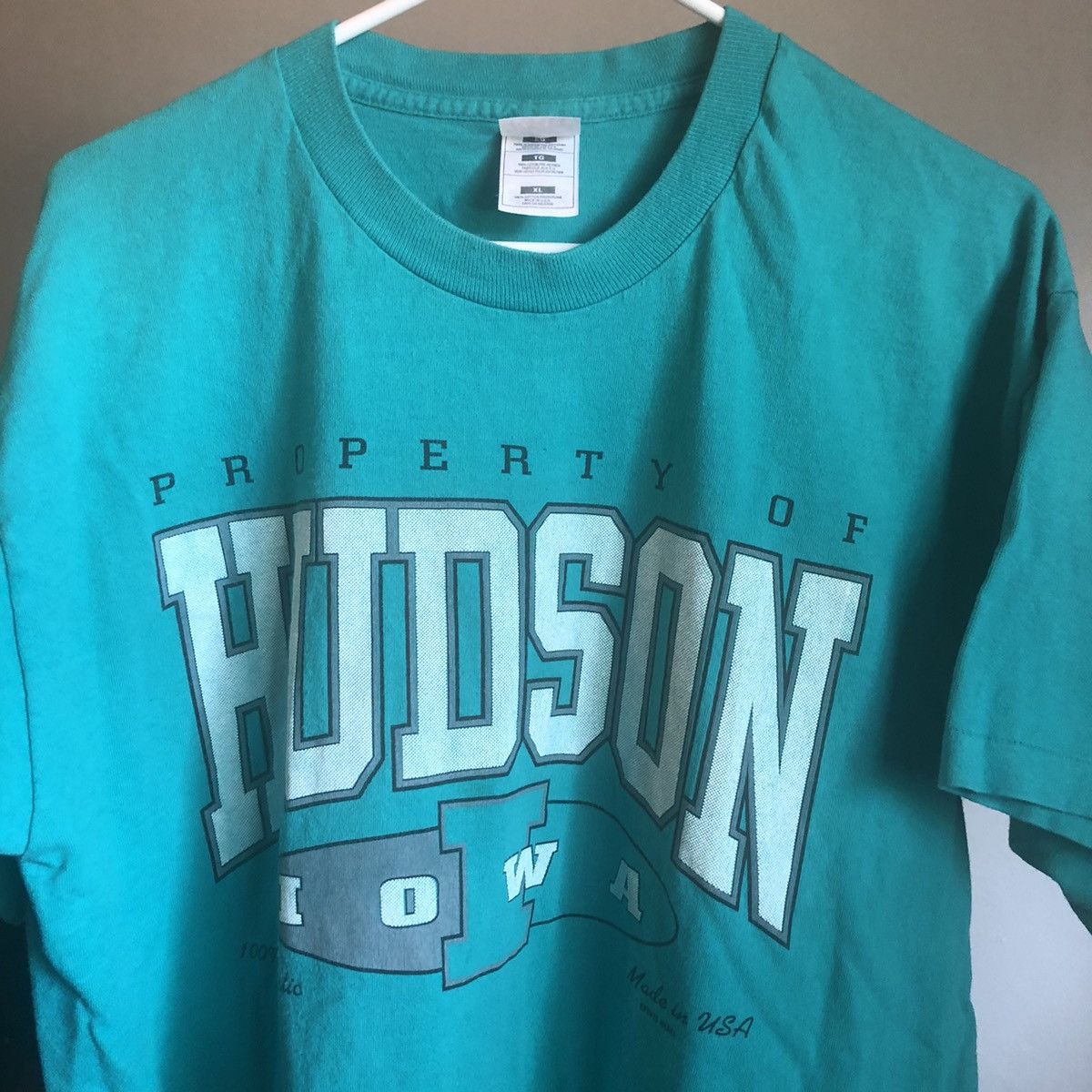 Vintage Vintage 90s Property of Hudson Iowa Varsity Logo Tee Size US XL / EU 56 / 4 - 7 Thumbnail