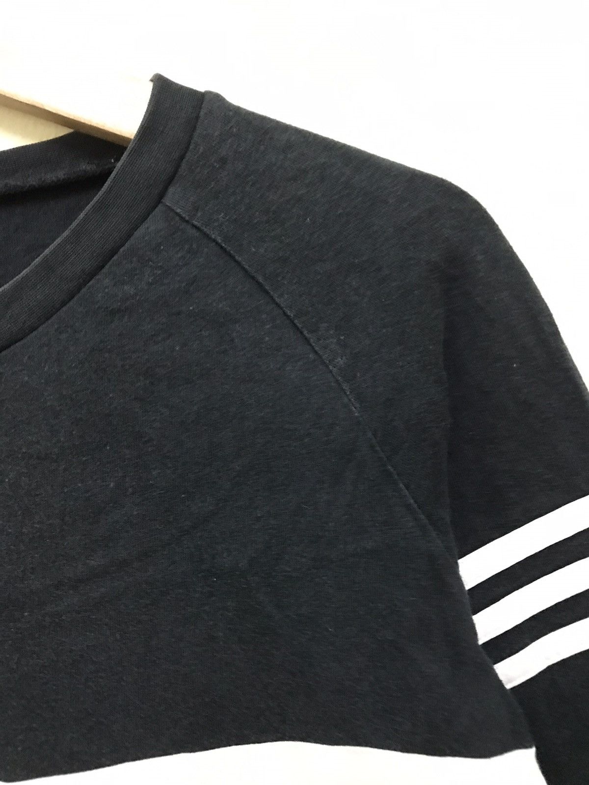 Adidas Vintage Adidas Streetwear Long Sleeve T Shirt Size US XS / EU 42 / 0 - 6 Thumbnail