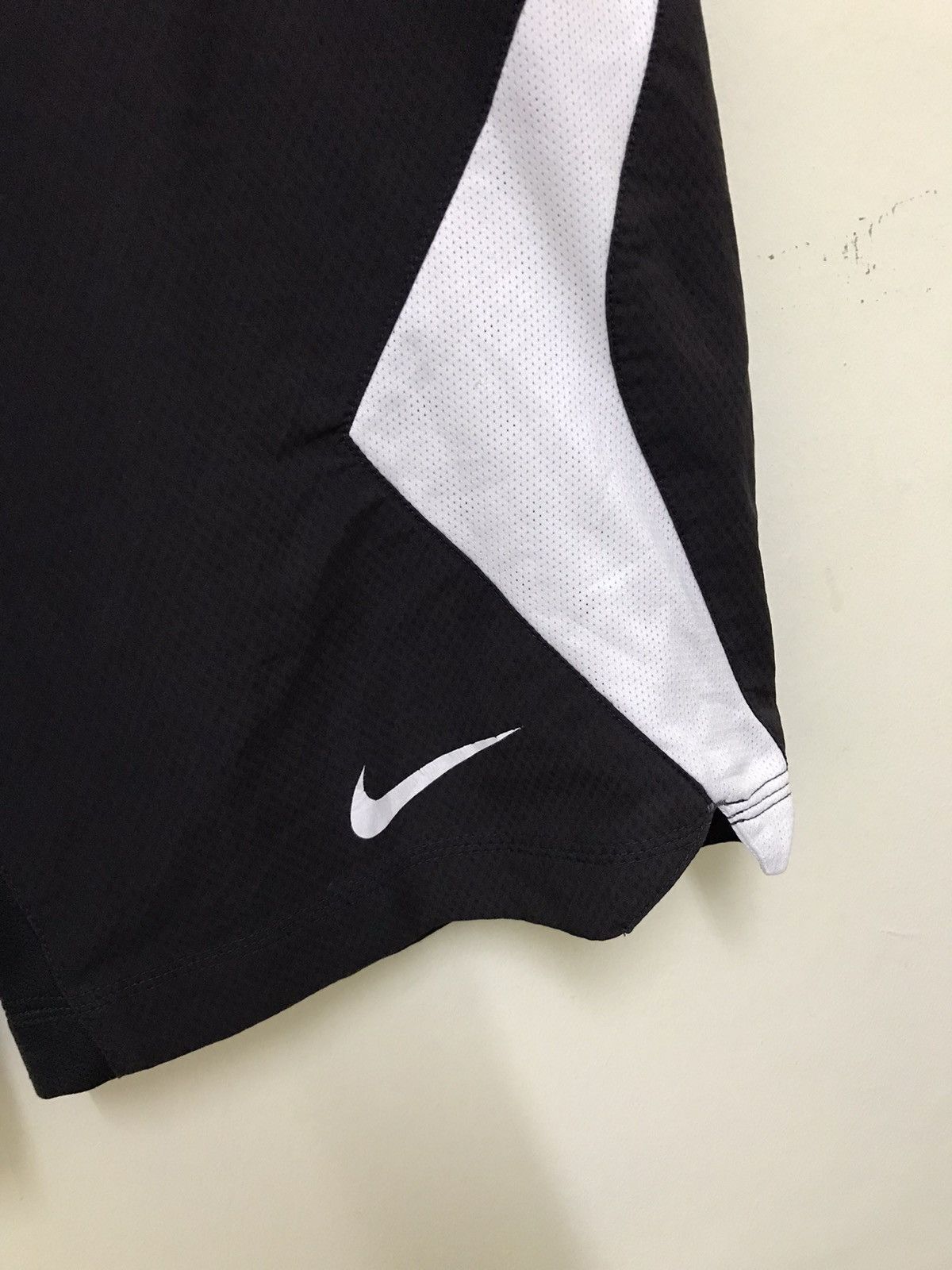Nike × Nike ACG Vintage Nike Tennis Sportswear Shorts Size US 36 / EU 52 - 10 Thumbnail
