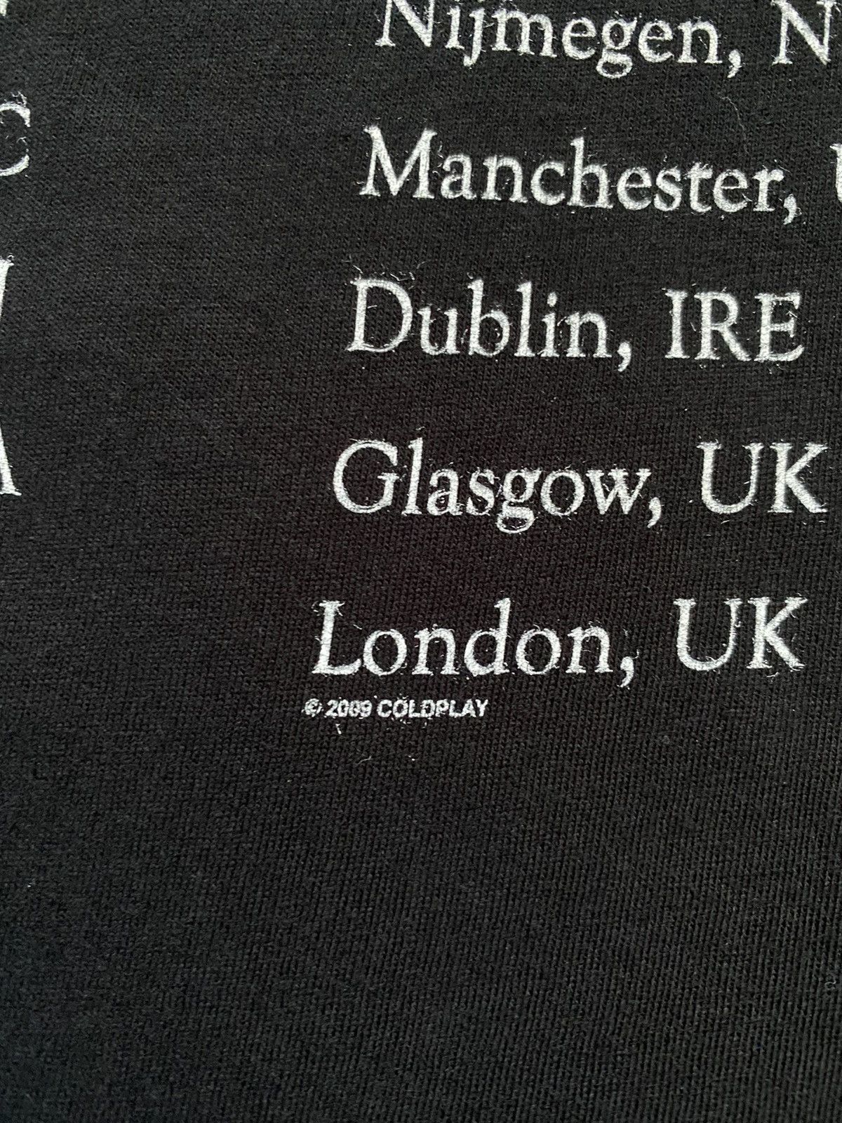 Band Tees Coldplay Viva La Vida Tour 2009 T Shirt Tee Size S Size US S / EU 44-46 / 1 - 5 Thumbnail