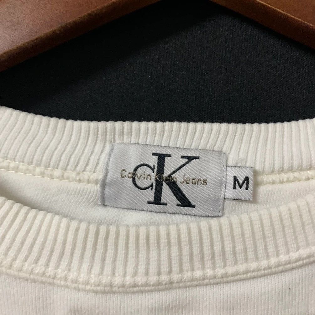 Calvin Klein Vintage Calvin Klein Big Logo Embroidery Spell Out Pullover Size US L / EU 52-54 / 3 - 7 Thumbnail
