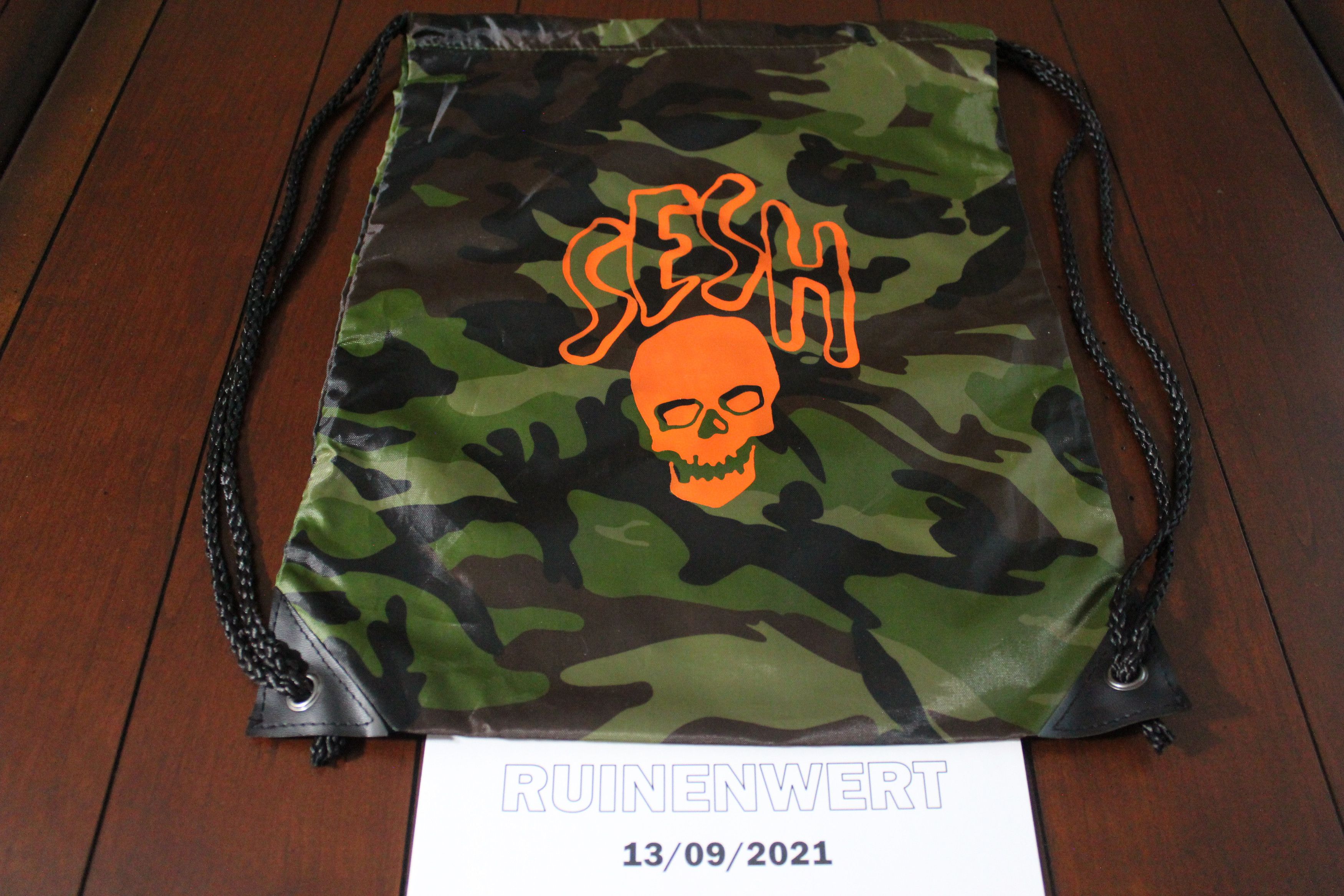 Bones × TeamSESH TeamSESH Camouflage Drawstring Bag with Skull Logo Print Size ONE SIZE - 4 Thumbnail