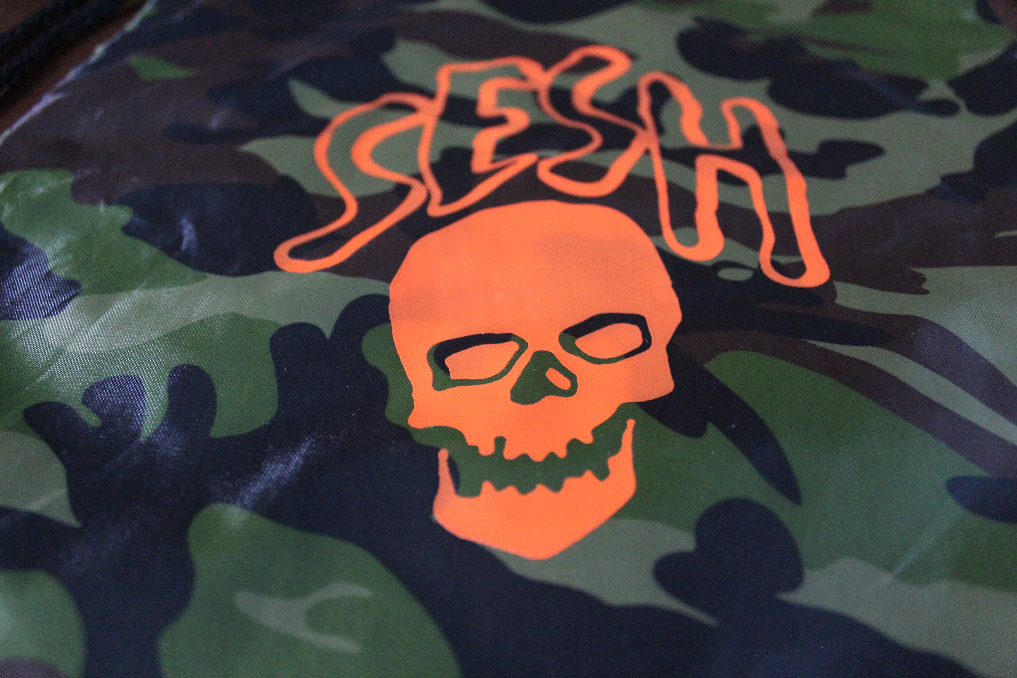 Bones × TeamSESH TeamSESH Camouflage Drawstring Bag with Skull Logo Print Size ONE SIZE - 2 Thumbnail