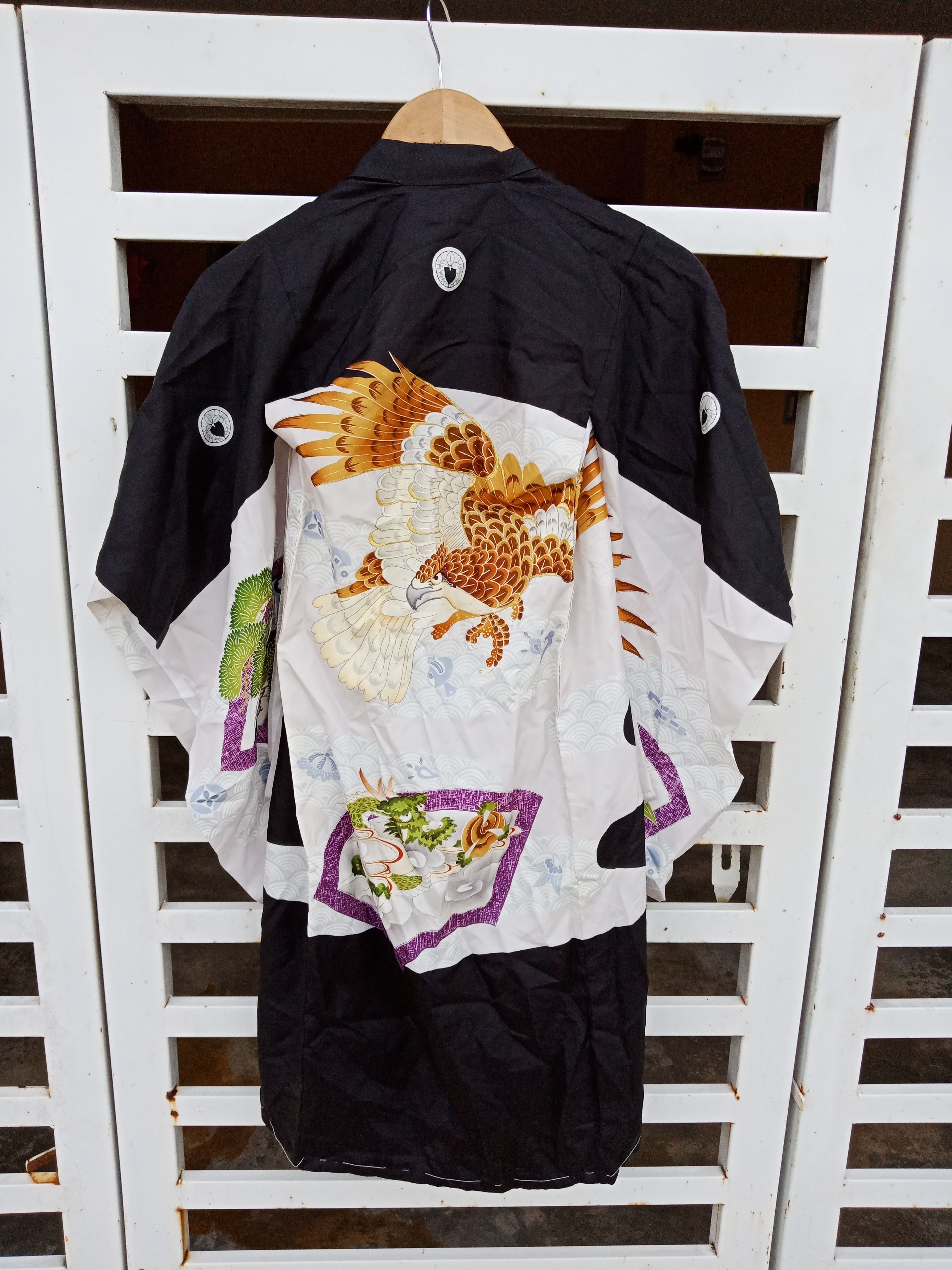 Japanese Brand Kimono Haori Silk Myth Dragon X Eagle Falcon Spell Out Size US S / EU 44-46 / 1 - 1 Thumbnail