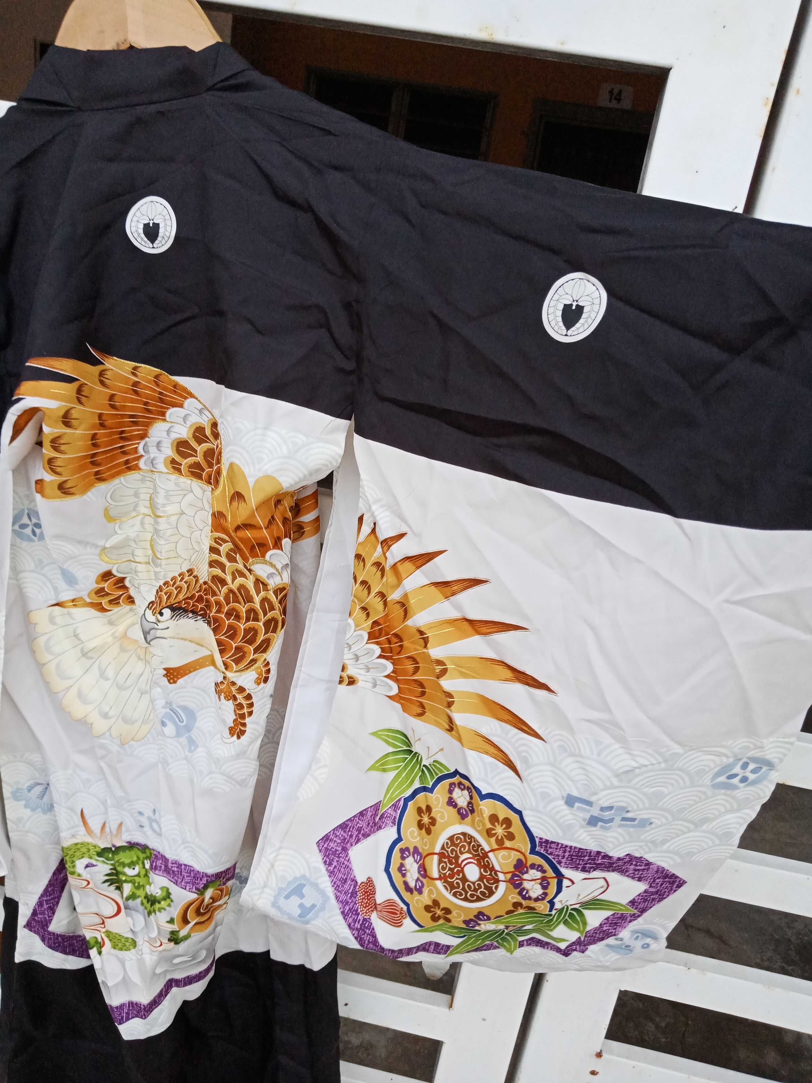 Japanese Brand Kimono Haori Silk Myth Dragon X Eagle Falcon Spell Out Size US S / EU 44-46 / 1 - 9 Thumbnail