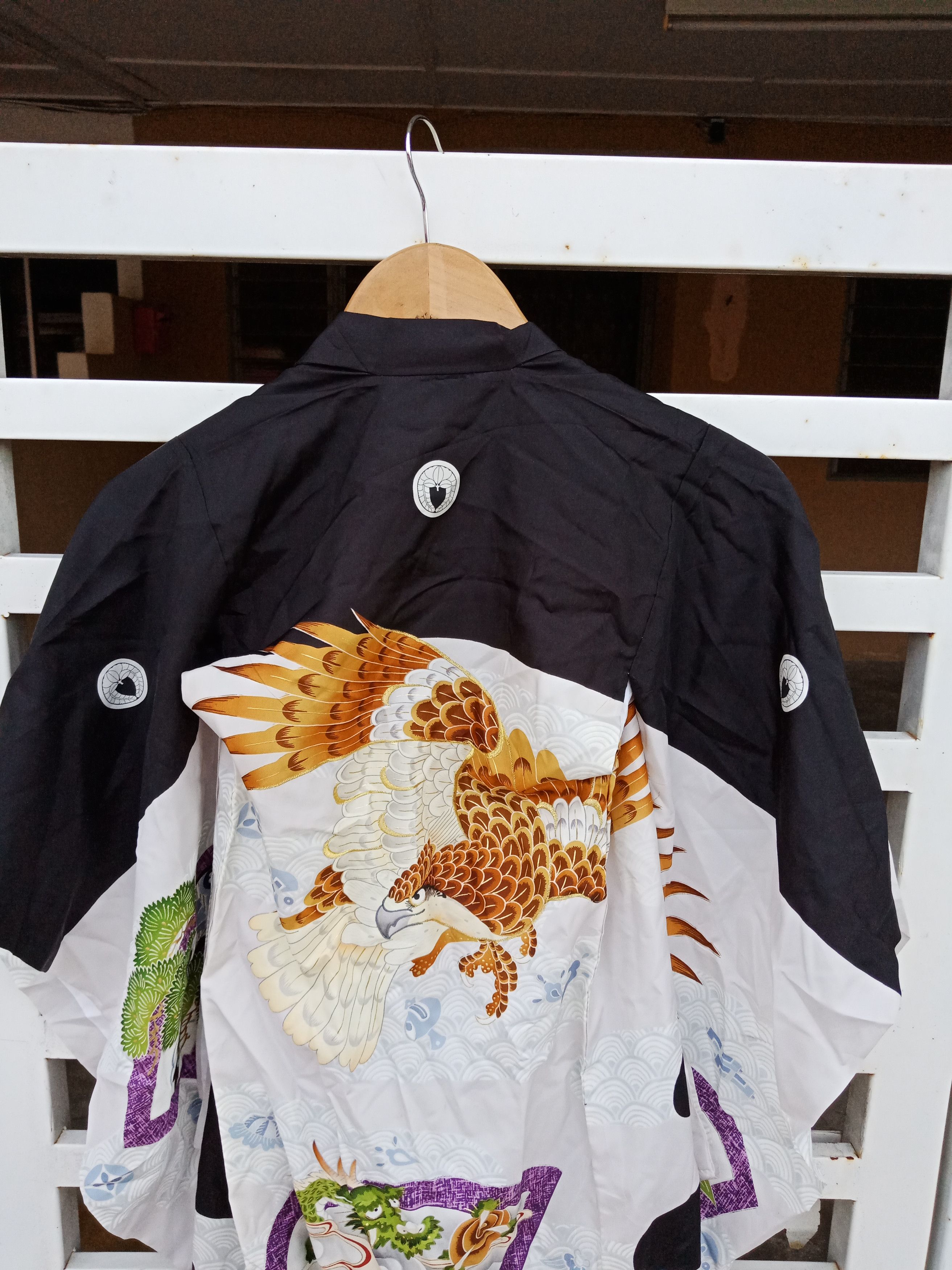 Japanese Brand Kimono Haori Silk Myth Dragon X Eagle Falcon Spell Out Size US S / EU 44-46 / 1 - 6 Thumbnail