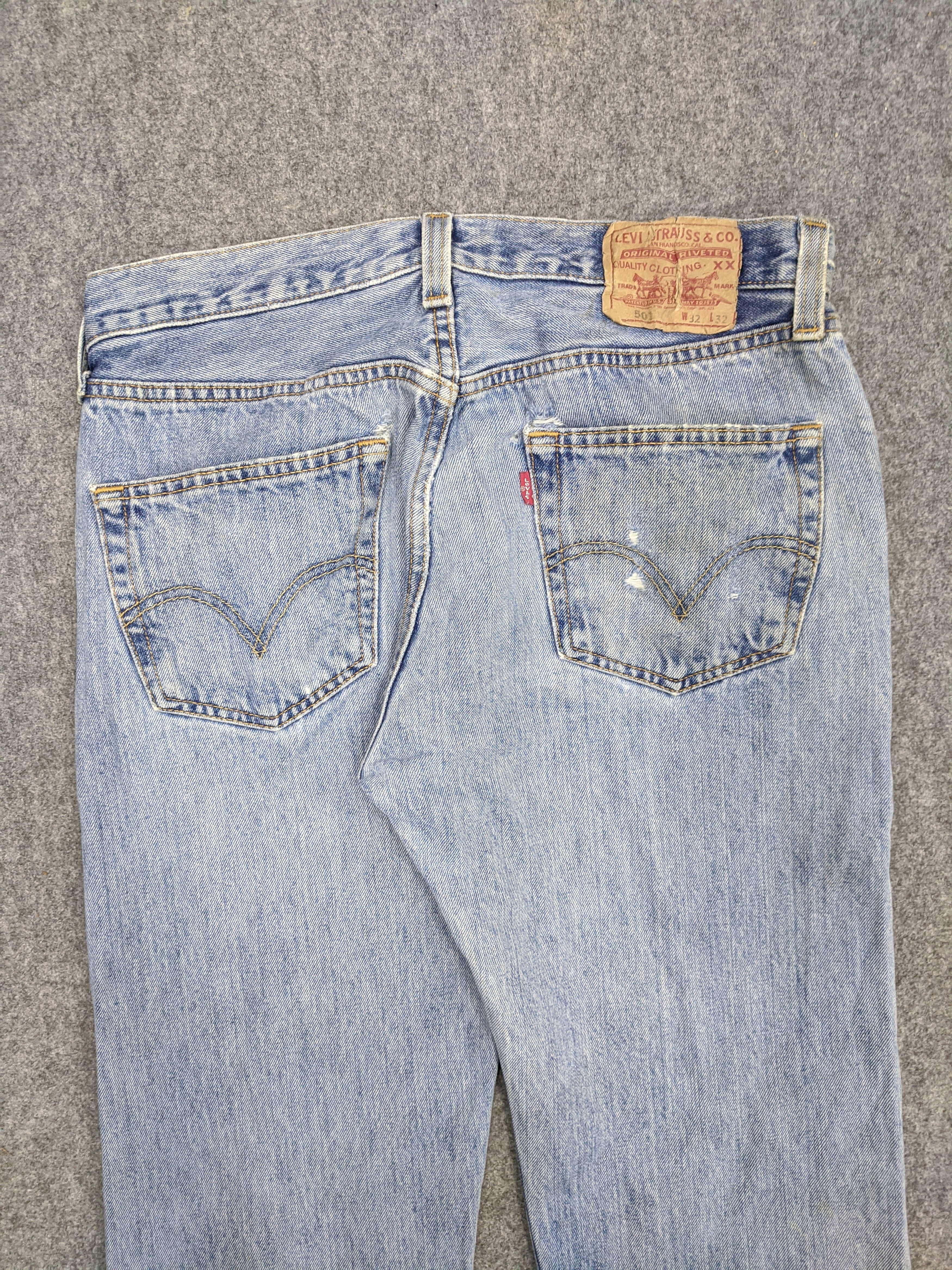Levi's Vintage Levis 501 Jeans DP0677 Size US 35 - 4 Thumbnail