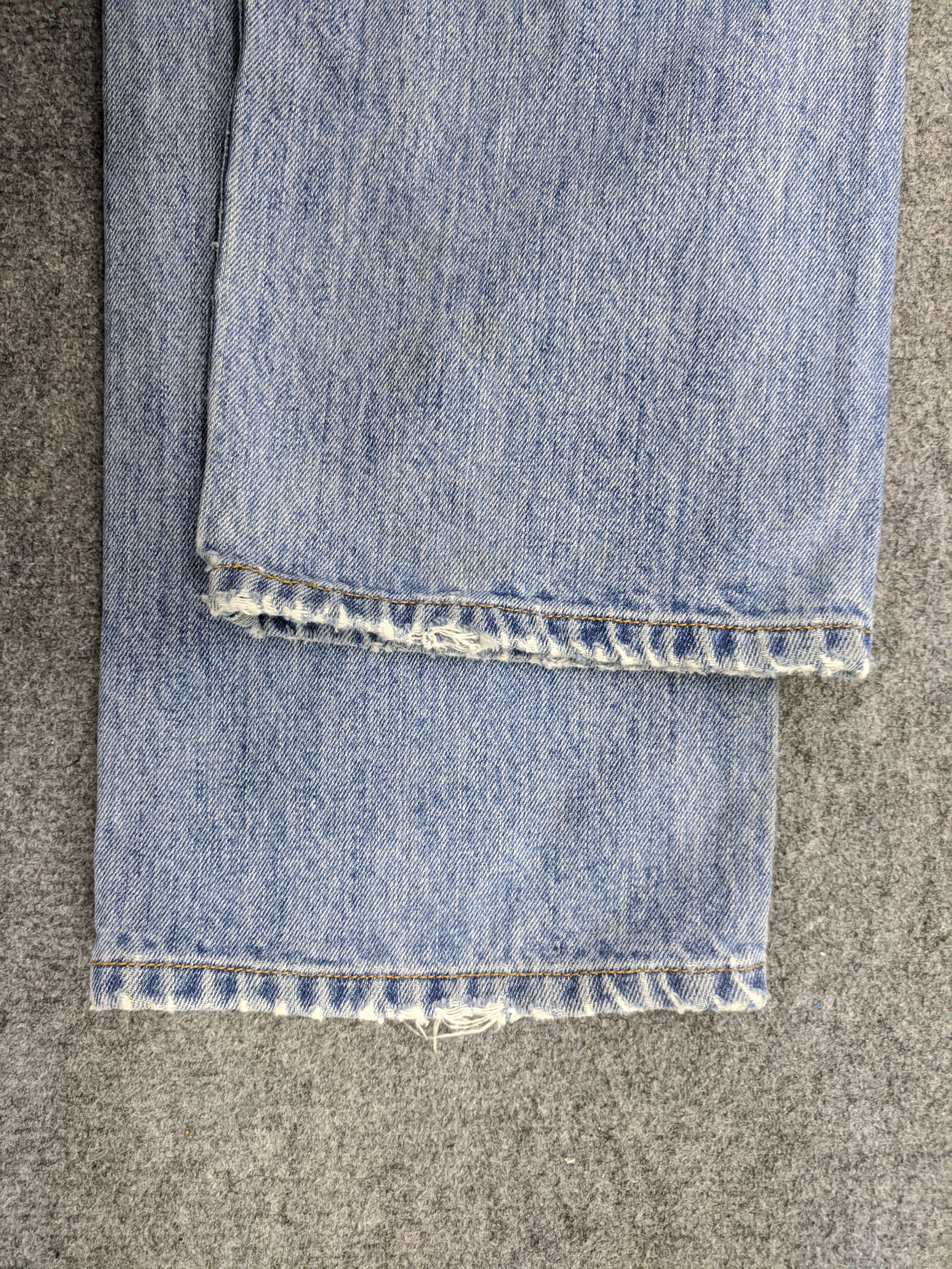 Levi's Vintage Levis 501 Jeans DP0677 Size US 35 - 19 Thumbnail