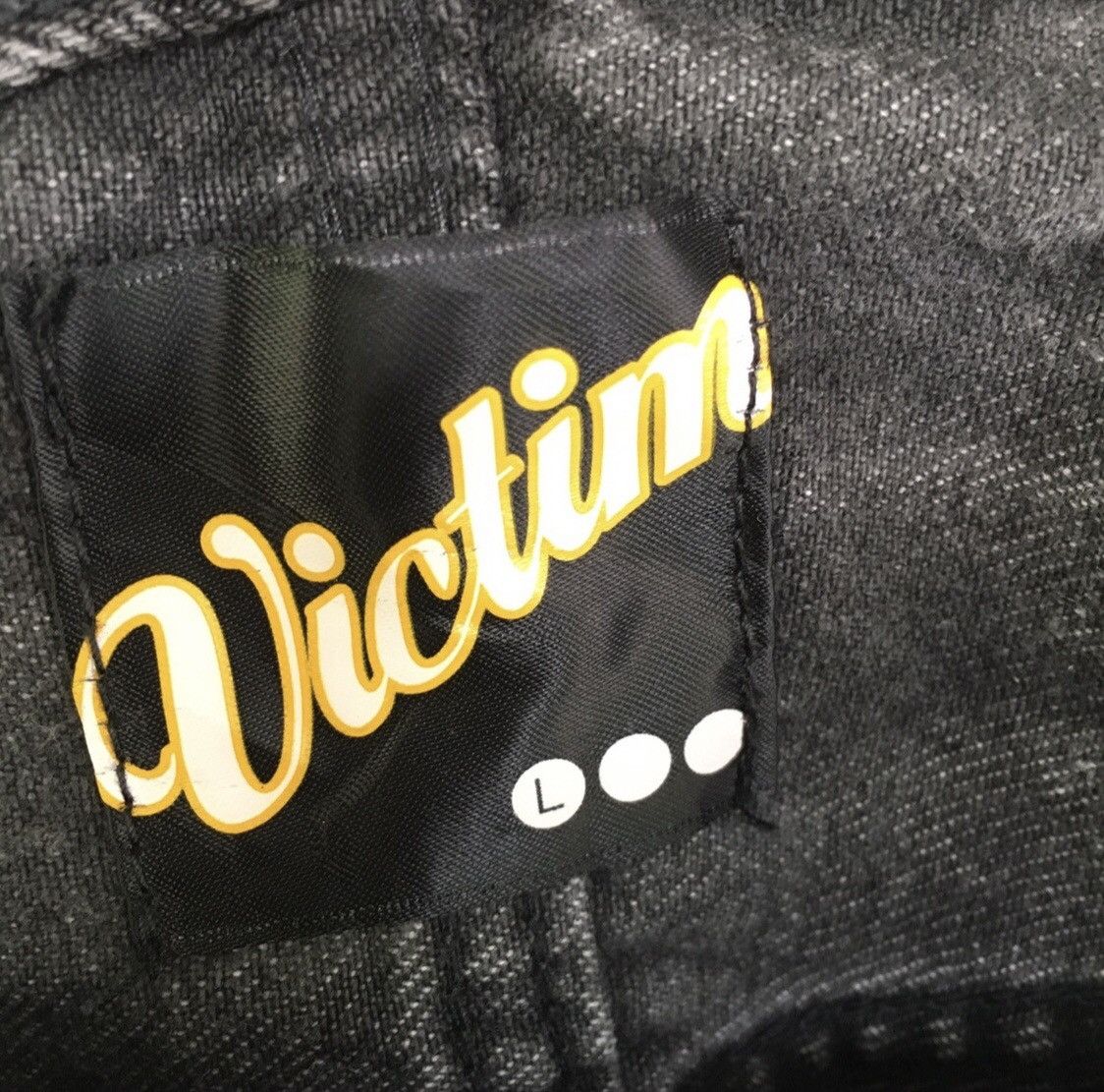 Japanese Brand ✈️🔥VICTIM DISTRESSED DENIM JEANS🔥✈️ Size US 35 - 10 Thumbnail