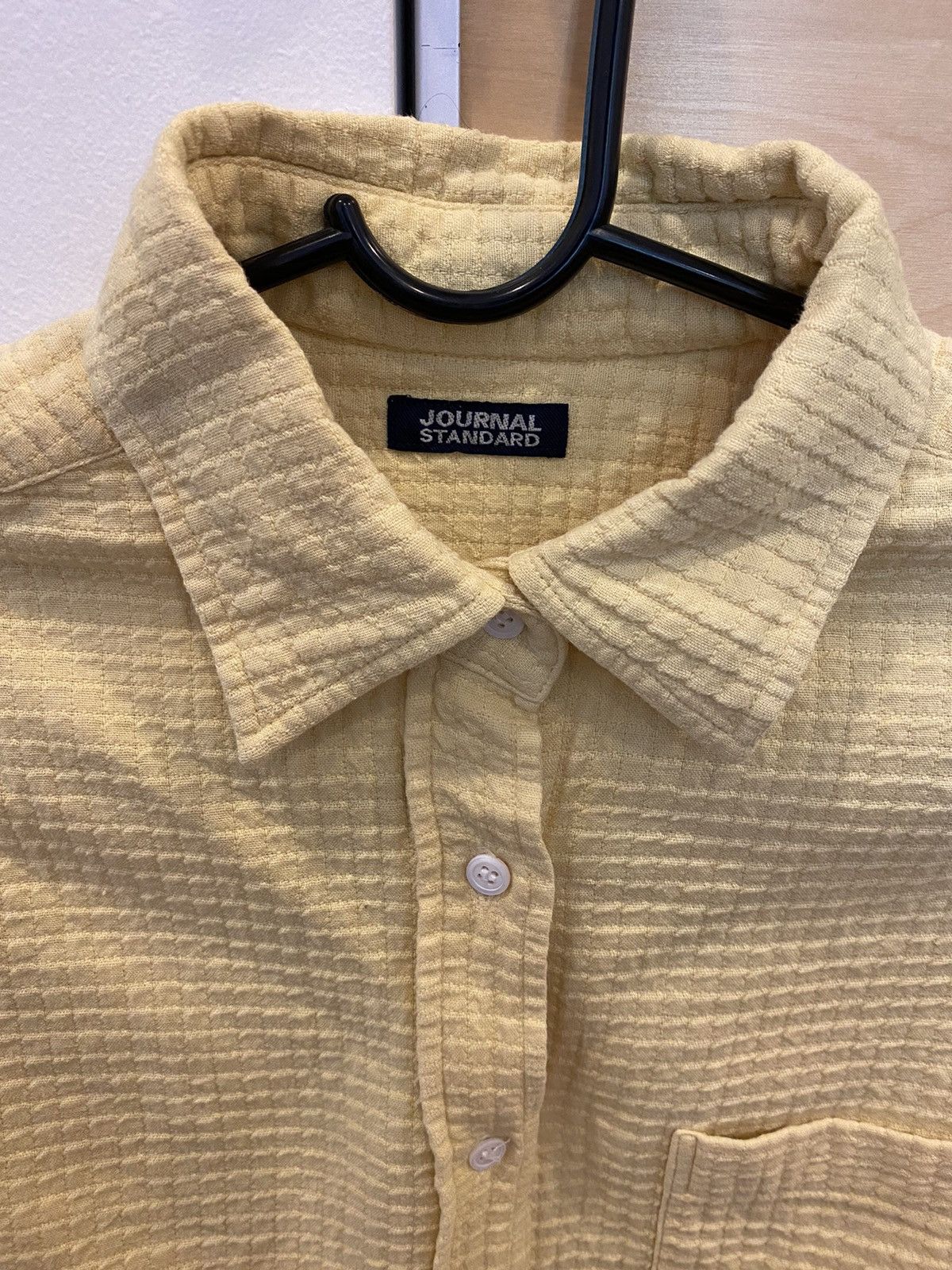 Journal Standard Journal Standard Yellow Button Up Size US XS / EU 42 / 0 - 3 Thumbnail