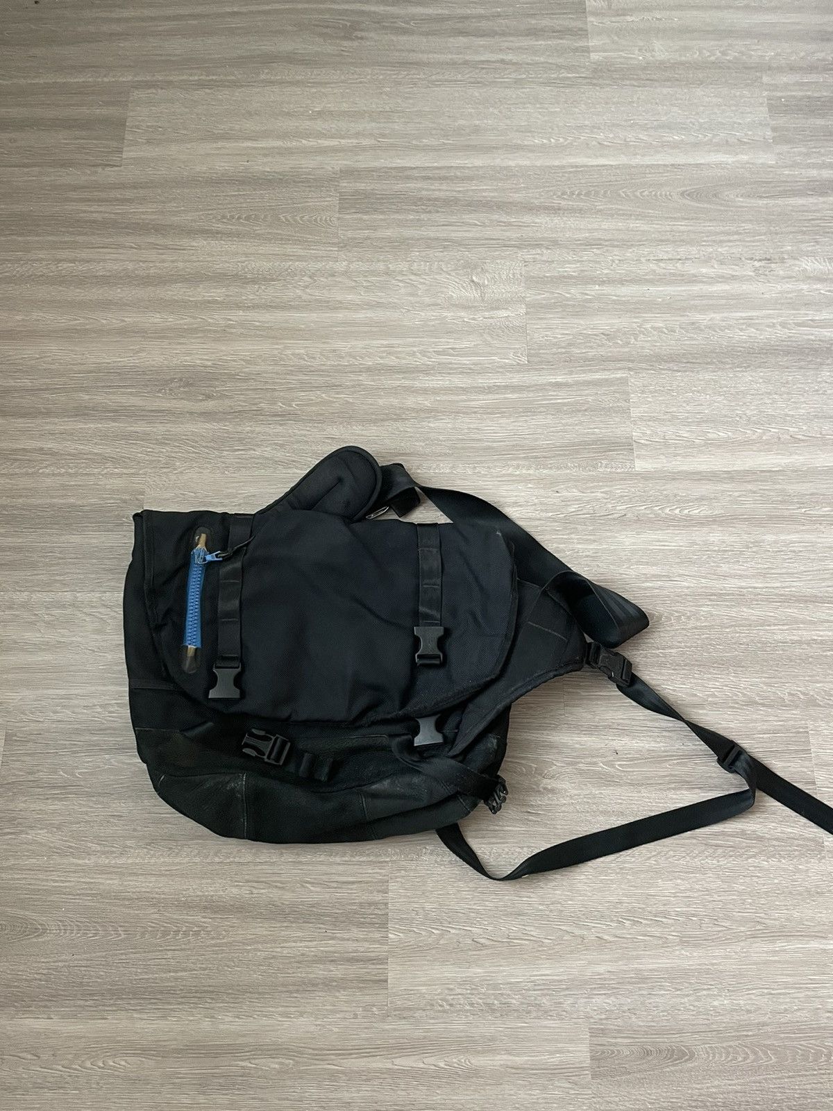 image of Classic Black 18L Visvim E-Cat Messenger Bag, Men's