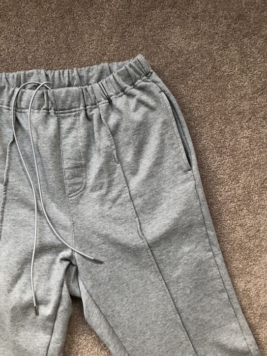 Vuja De Vuja de Pleated flared sweatpants | Grailed