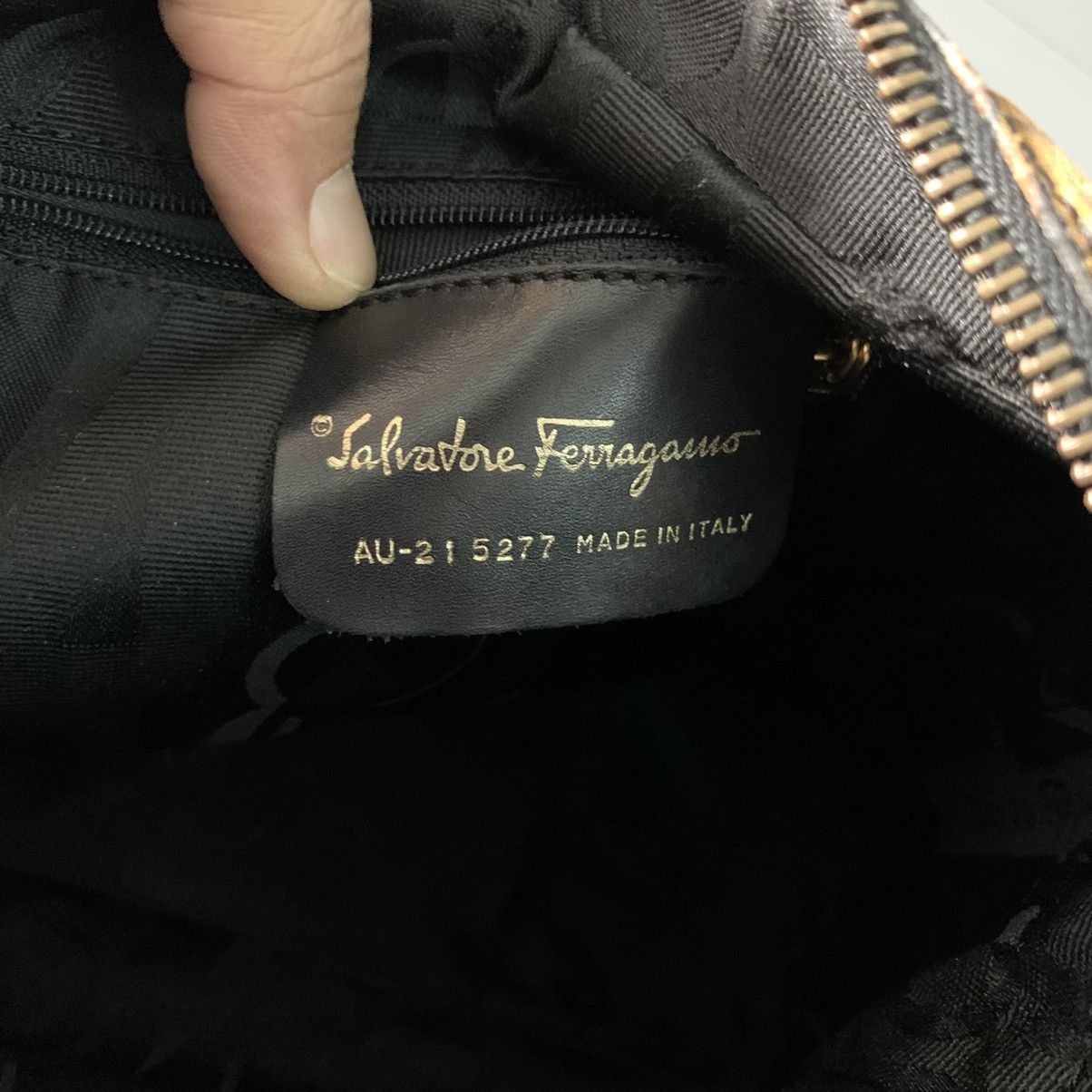 Salvatore Ferragamo Salvatore Ferragamo Slingbag Size ONE SIZE - 12 Thumbnail