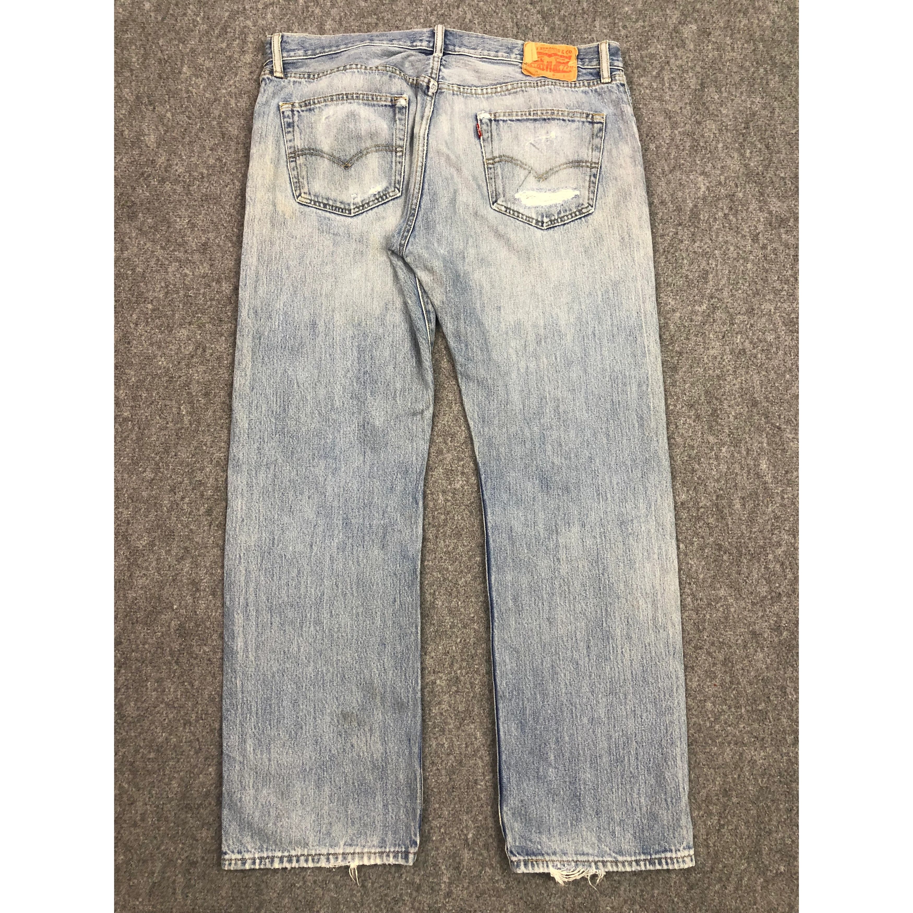 Levi's Vintage Levis 501 Lightwash Jeans DP0523 Size US 39 - 2 Thumbnail