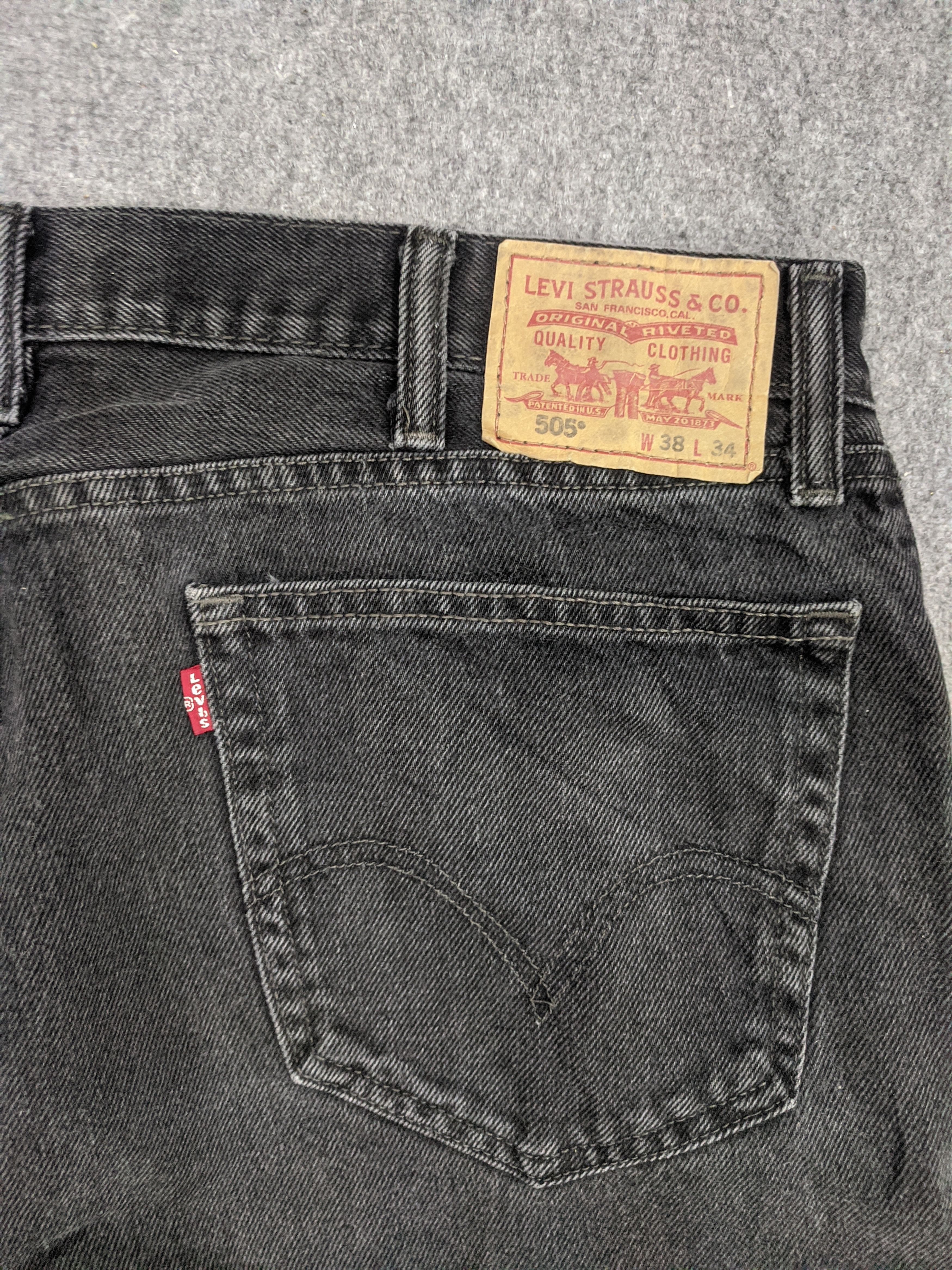 Levi's Vintage Levis 505 Black Jeans DP0718 Size US 39 - 13 Thumbnail