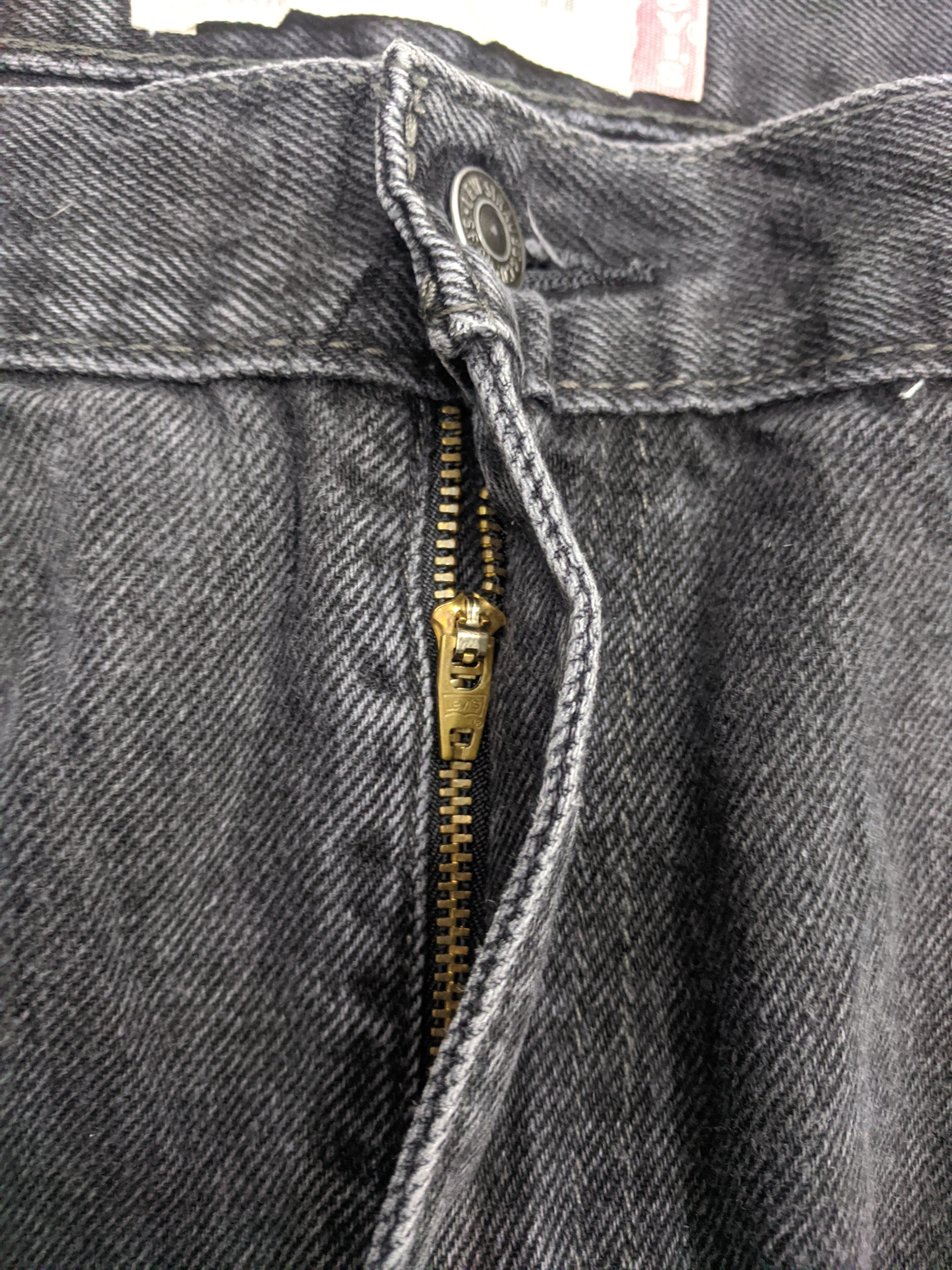 Levi's Vintage Levis 505 Black Jeans DP0718 Size US 39 - 12 Thumbnail