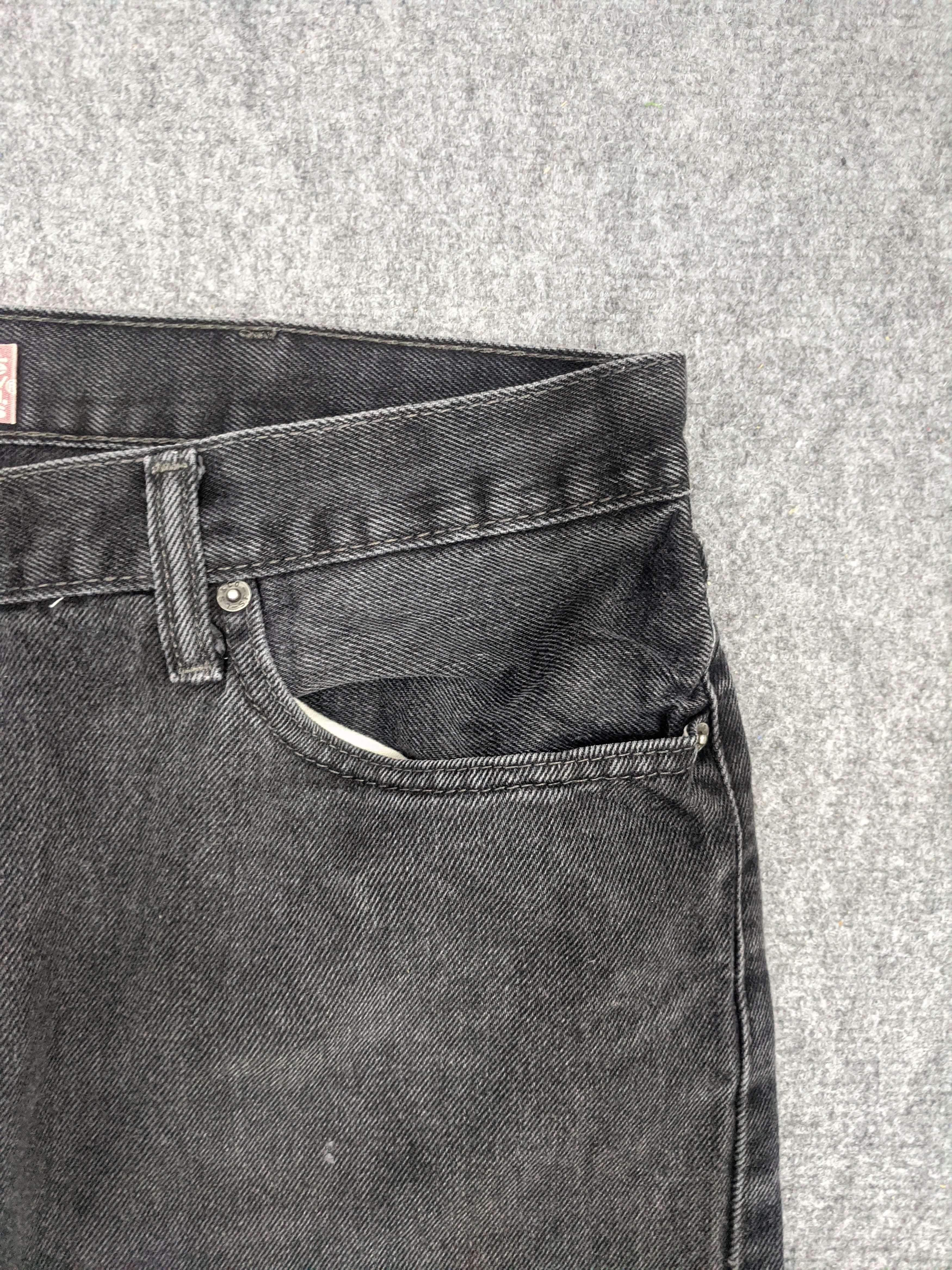 Levi's Vintage Levis 505 Black Jeans DP0718 Size US 39 - 9 Thumbnail