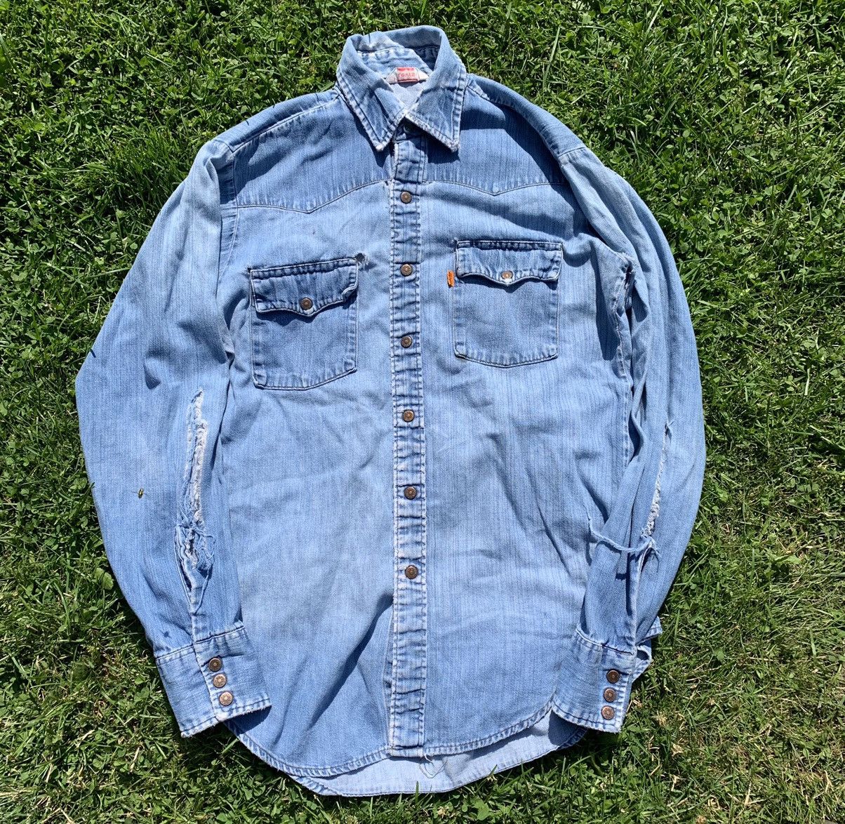 Levi's × Levi's Vintage Clothing × Vintage Vintage Orange Tab Snap Button Levis Denim Chambray Shirt Size US M / EU 48-50 / 2 - 2 Thumbnail