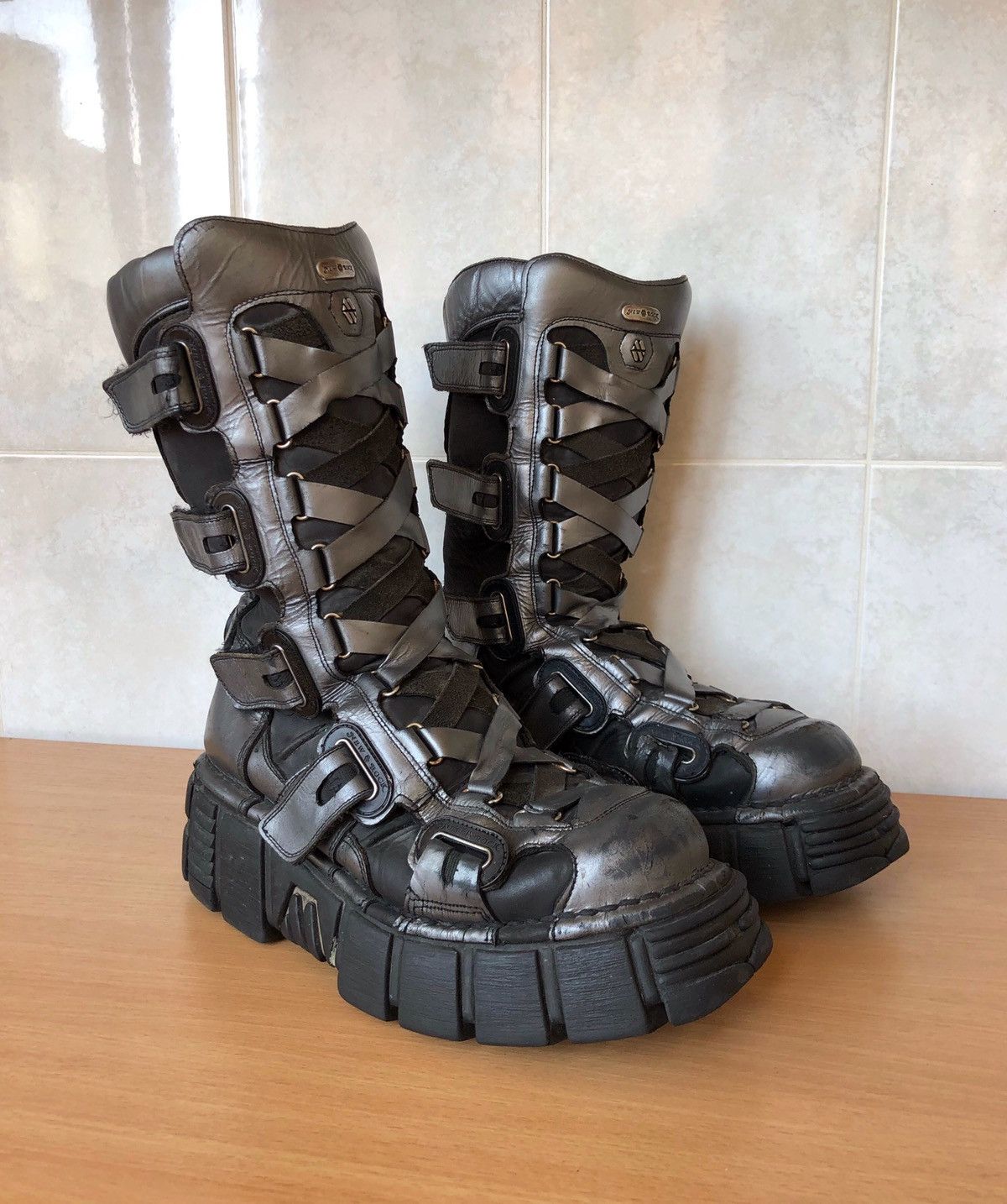New Rock HIGH BOOTS | Grailed