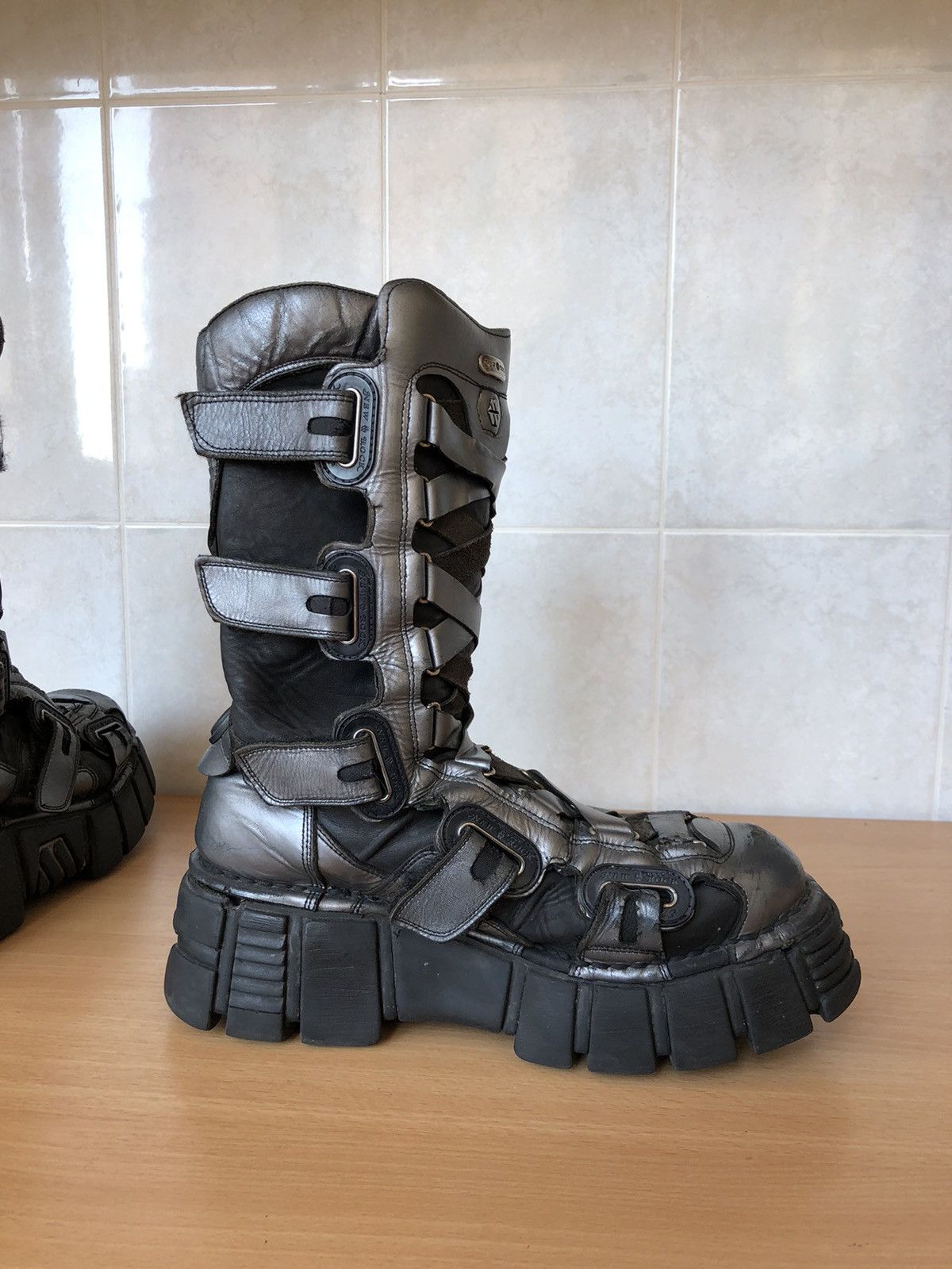 New Rock HIGH BOOTS | Grailed