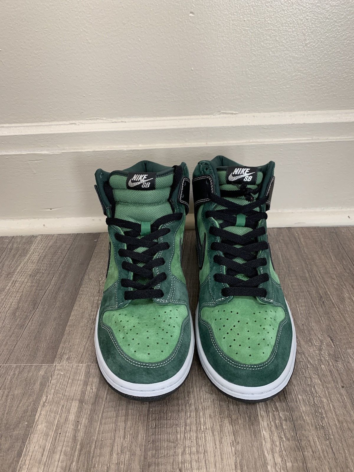 brut sb dunks