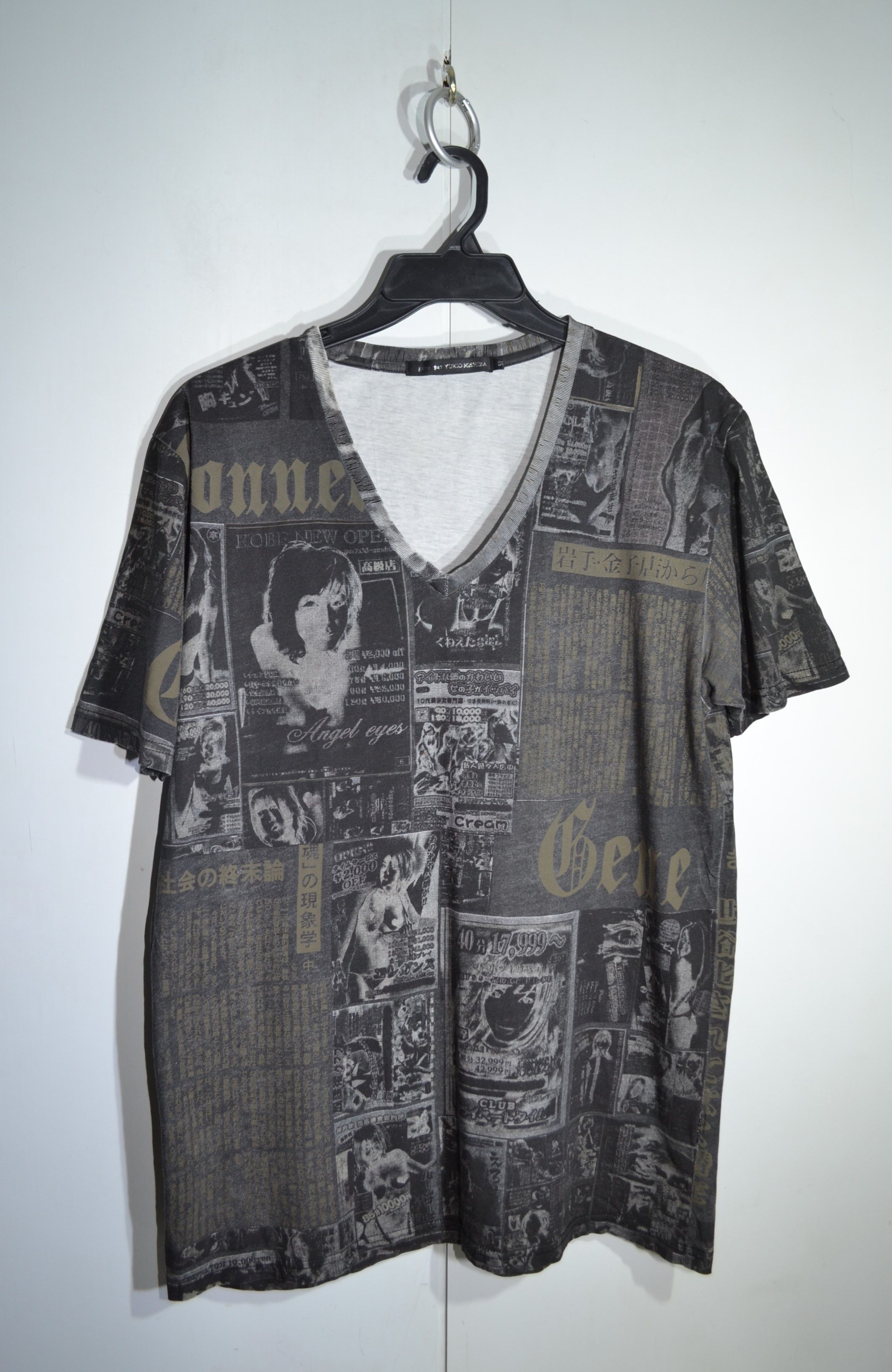 Gene Par Yukio Mishiba Gene Par Yukio Mishiba T Shirt Printed 52 Size US L / EU 52-54 / 3 - 1 Thumbnail