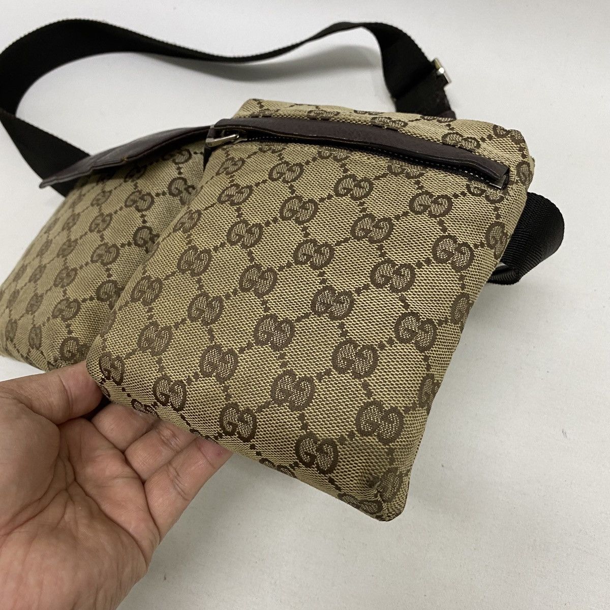 Gucci AUTHENTIC GUCCI GG BROWN WAIST BUM BAG Size ONE SIZE - 4 Thumbnail