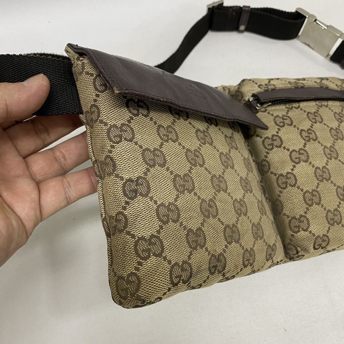 Gucci AUTHENTIC GUCCI GG BROWN WAIST BUM BAG Size ONE SIZE - 3 Thumbnail