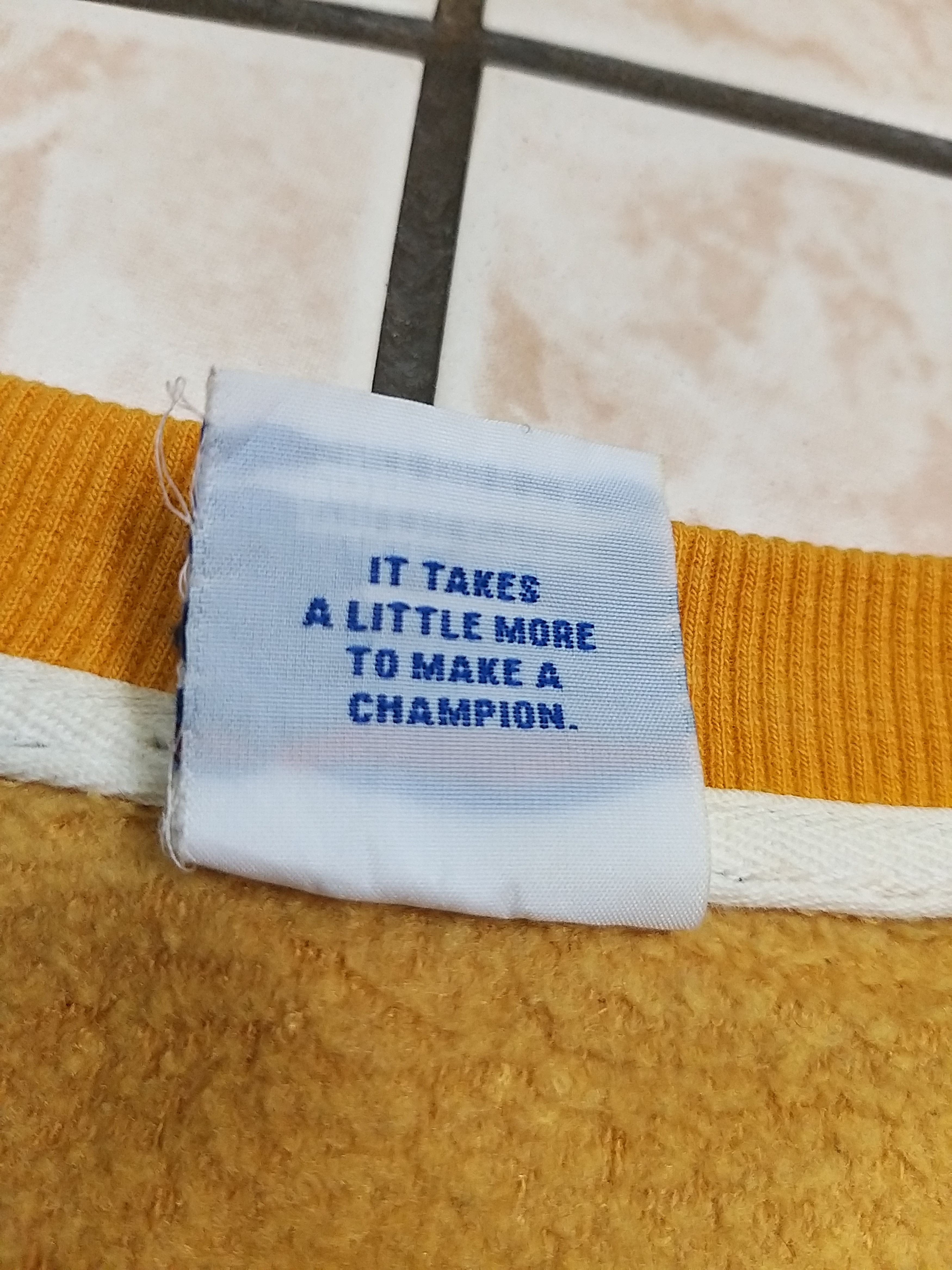 Champion GRAIL🔥CHAMPION EMBROIDERY LOGO PULLOVER SWEATSHIRT Size US L / EU 52-54 / 3 - 8 Thumbnail