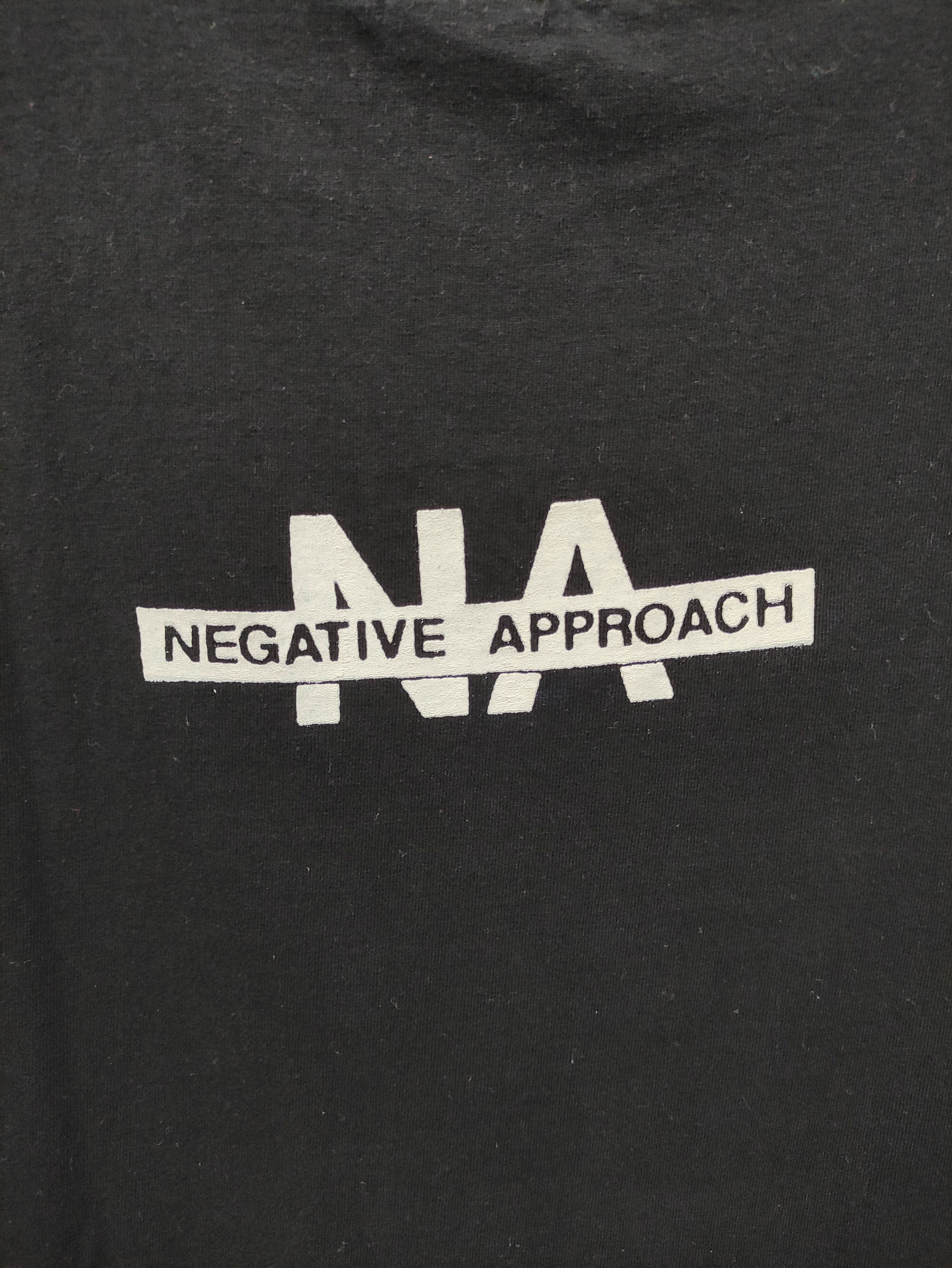 Band Tees VINTAGE NEGATIVE APPROACH PROMO ALBUM BLACK TEE Size US M / EU 48-50 / 2 - 4 Thumbnail