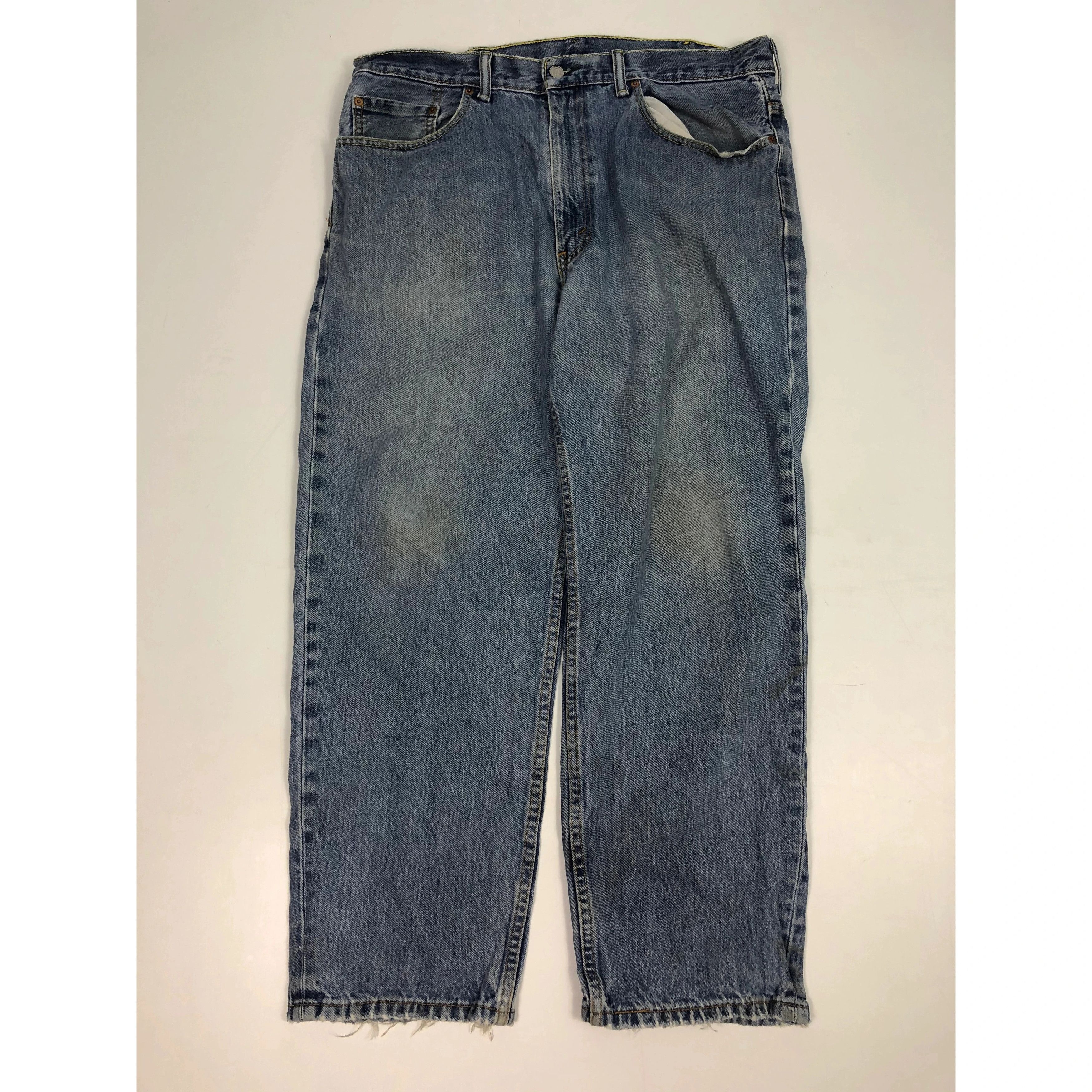 Levi's Vintage Levis 550 Relaxed Fit Faded Denim Distressed DP0081 Size US 38 / EU 54 - 1 Thumbnail