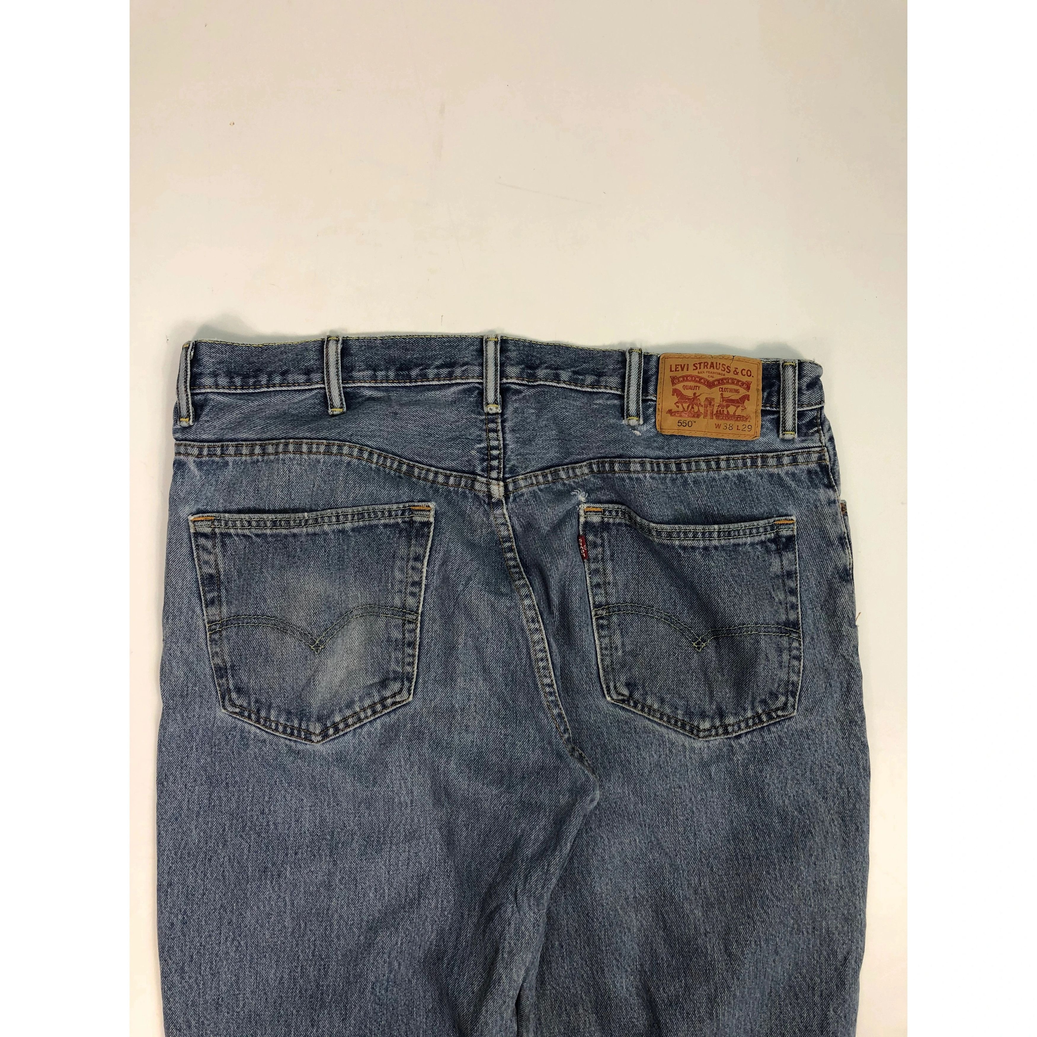 Levi's Vintage Levis 550 Relaxed Fit Faded Denim Distressed DP0081 Size US 38 / EU 54 - 4 Thumbnail