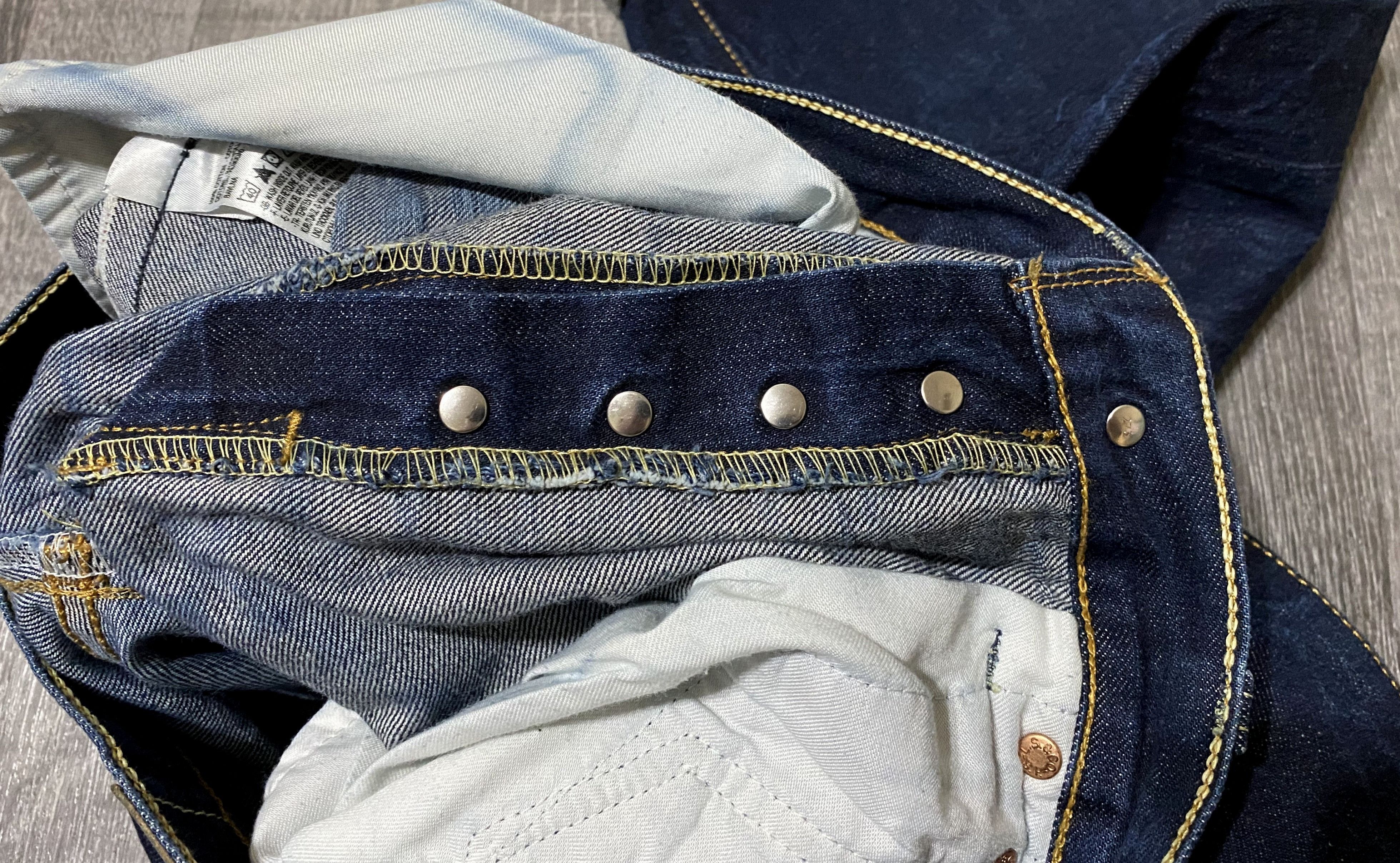 Levi's Vintage Clothing Levis Vintage Clothing 501 Red Selvedge Selvage Denim Jeans Size US 32 / EU 48 - 10 Thumbnail