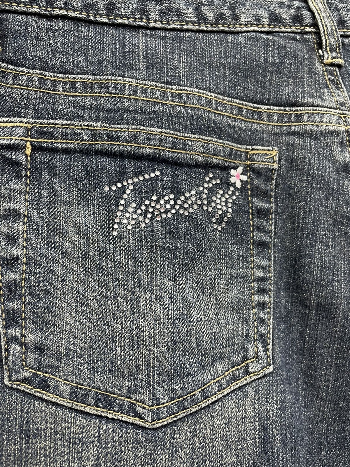 Cartoon Network DOPE🔥Vintage TWEETY LOONEY TUNES Flared Stretch Denim Size US 30 / EU 46 - 5 Thumbnail