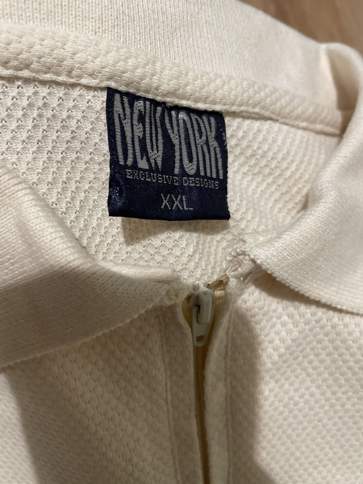 Vintage New York Vintage NYC Half Zip Pocket T-Shirt more Logo Size US XL / EU 56 / 4 - 8 Thumbnail