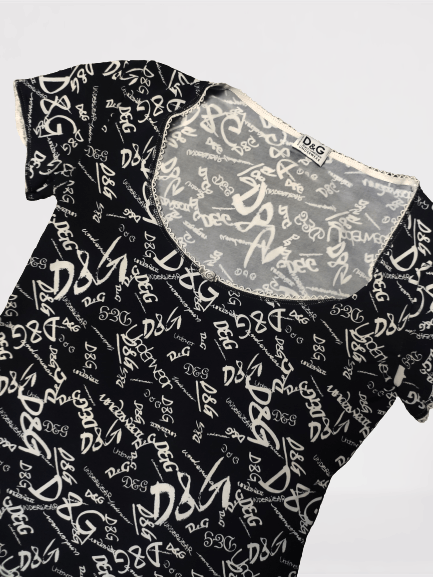 Dolce & Gabbana Dolce & Gabbana T Shirt S Black Monogram Size US S / EU 44-46 / 1 - 4 Thumbnail