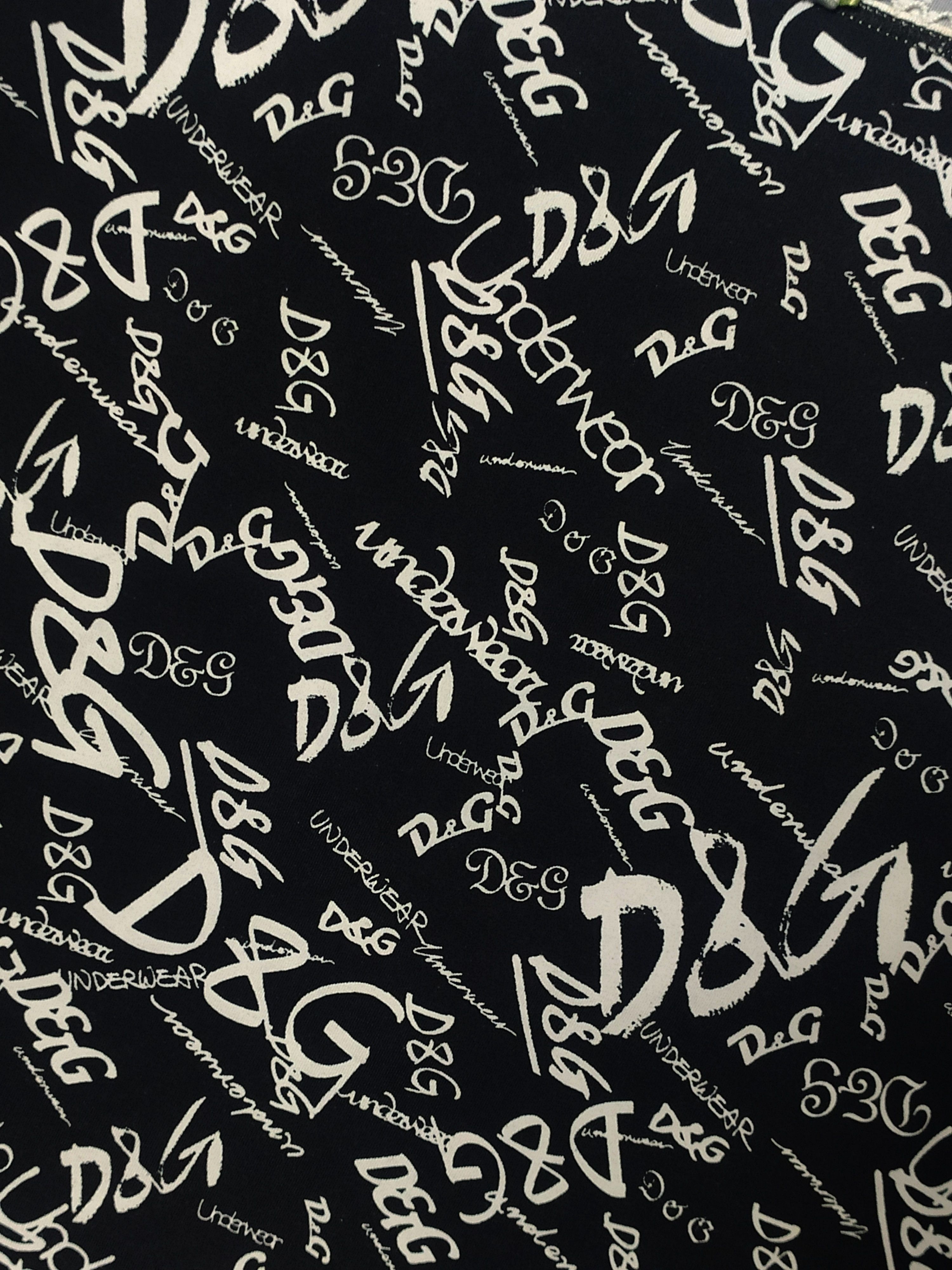 Dolce & Gabbana Dolce & Gabbana T Shirt S Black Monogram Size US S / EU 44-46 / 1 - 3 Thumbnail