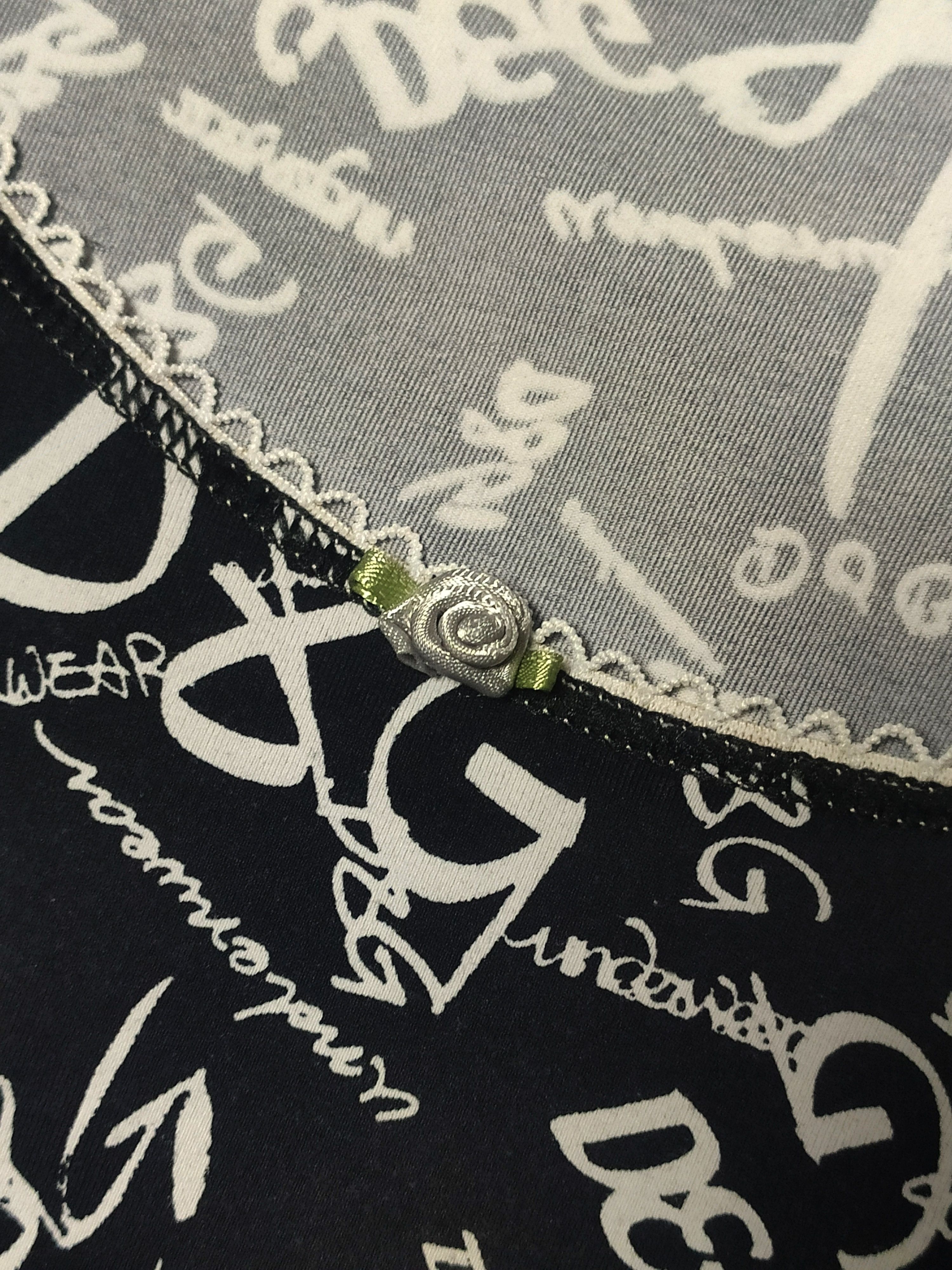 Dolce & Gabbana Dolce & Gabbana T Shirt S Black Monogram Size US S / EU 44-46 / 1 - 5 Thumbnail