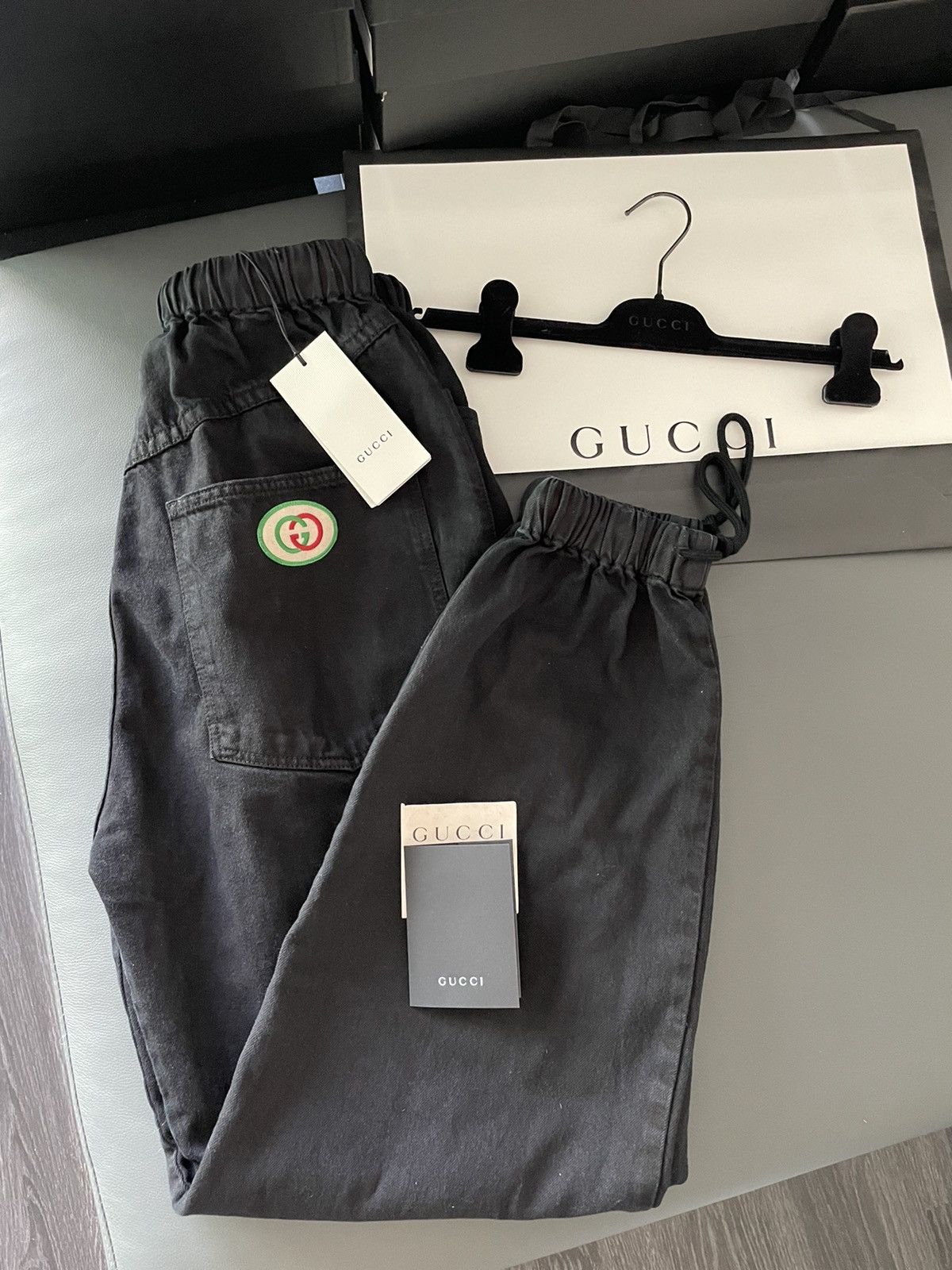 Gucci Gucci $2k Value Logo Cargo Pant Super Runway Limited Edition Size US 30 / EU 46 - 22 Thumbnail