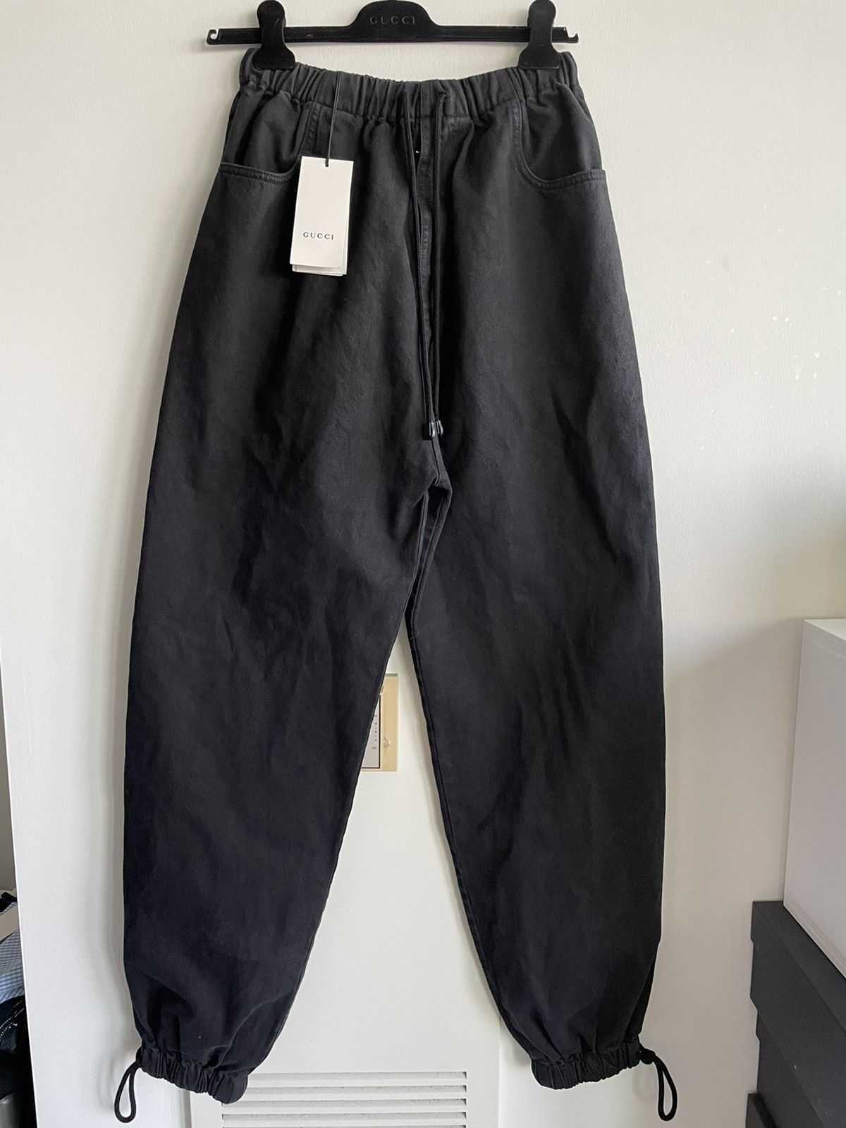 Gucci Gucci $2k Value Logo Cargo Pant Super Runway Limited Edition Size US 30 / EU 46 - 9 Thumbnail