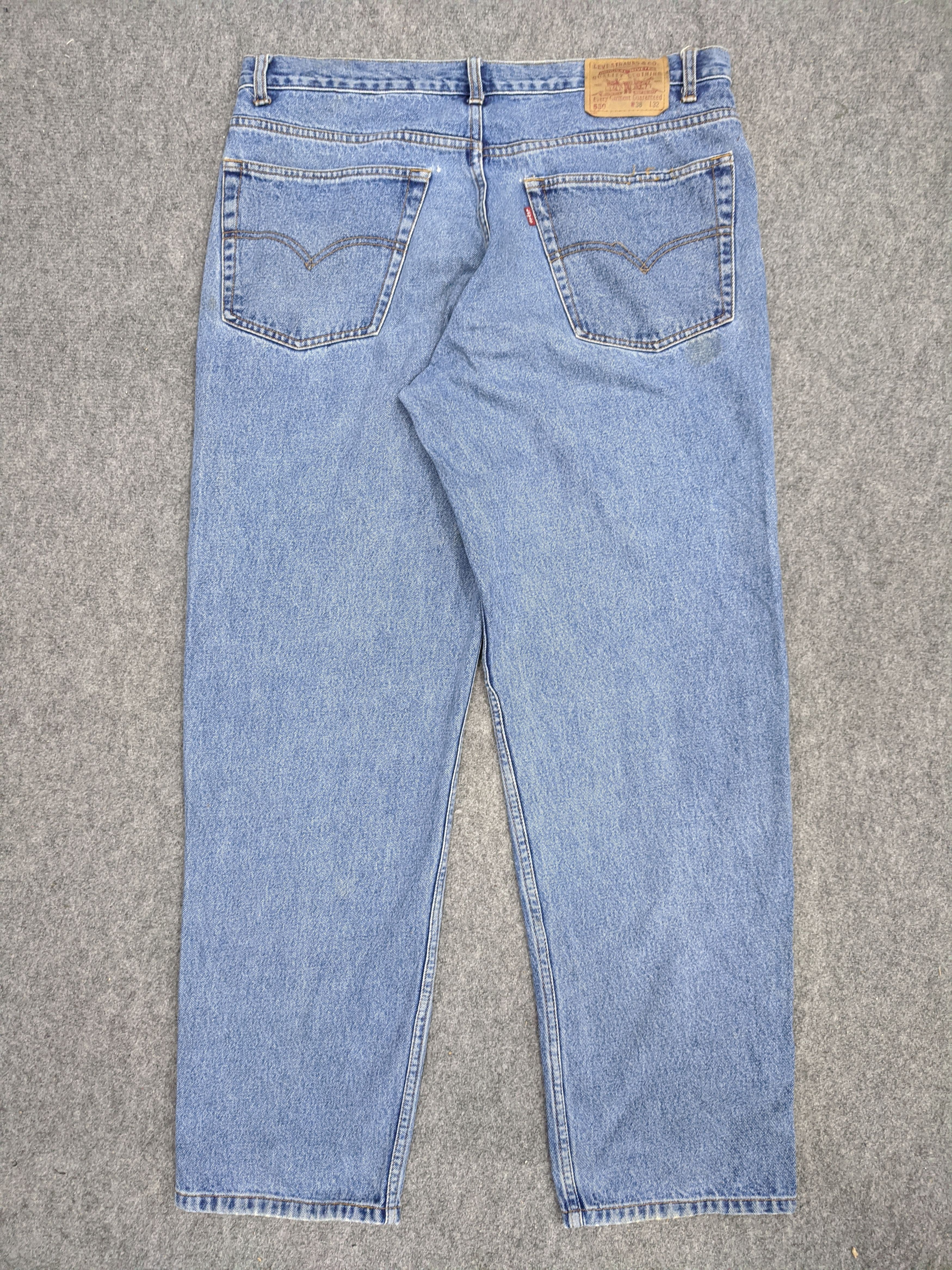 Levi's Vintage Levis 550 Jeans Lightwash DP0768 Size US 39 - 3 Thumbnail