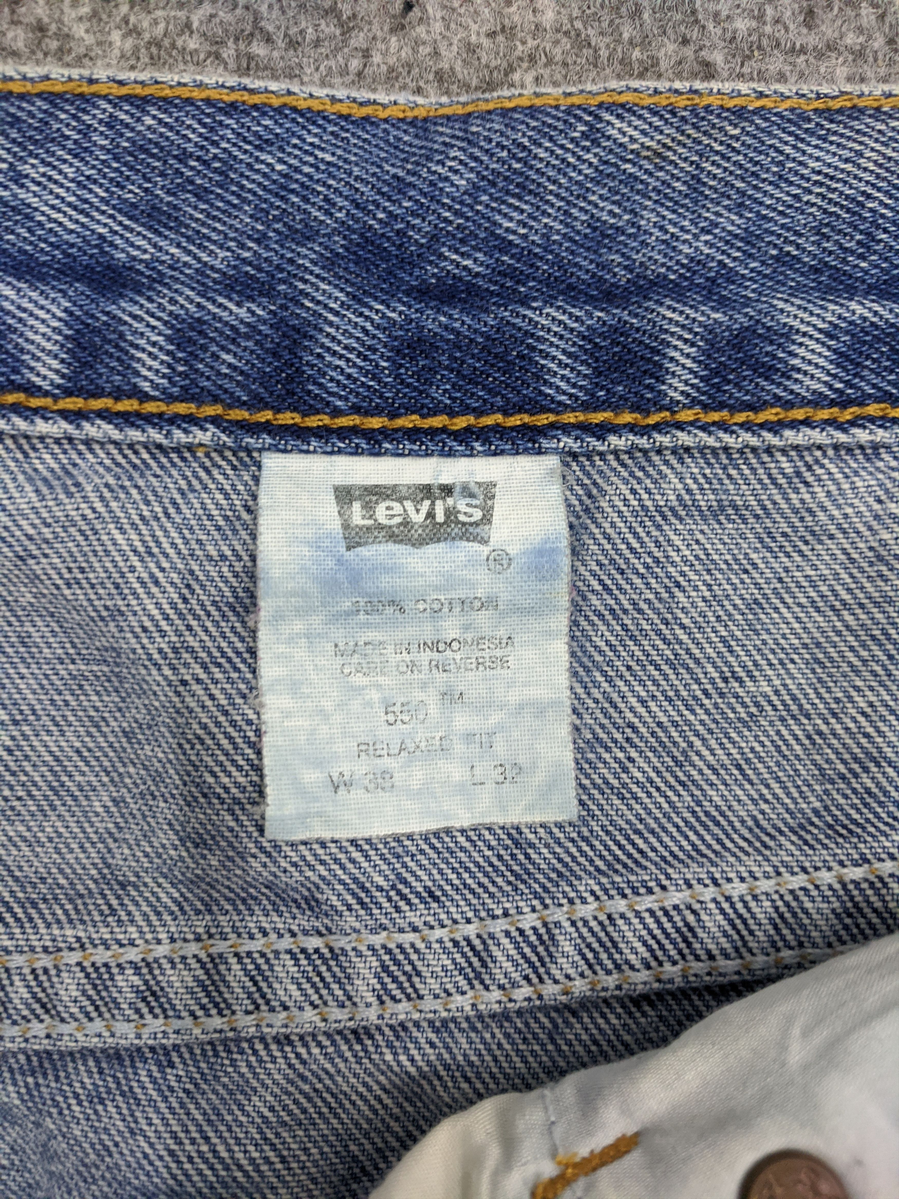 Levi's Vintage Levis 550 Jeans Lightwash DP0768 Size US 39 - 6 Thumbnail