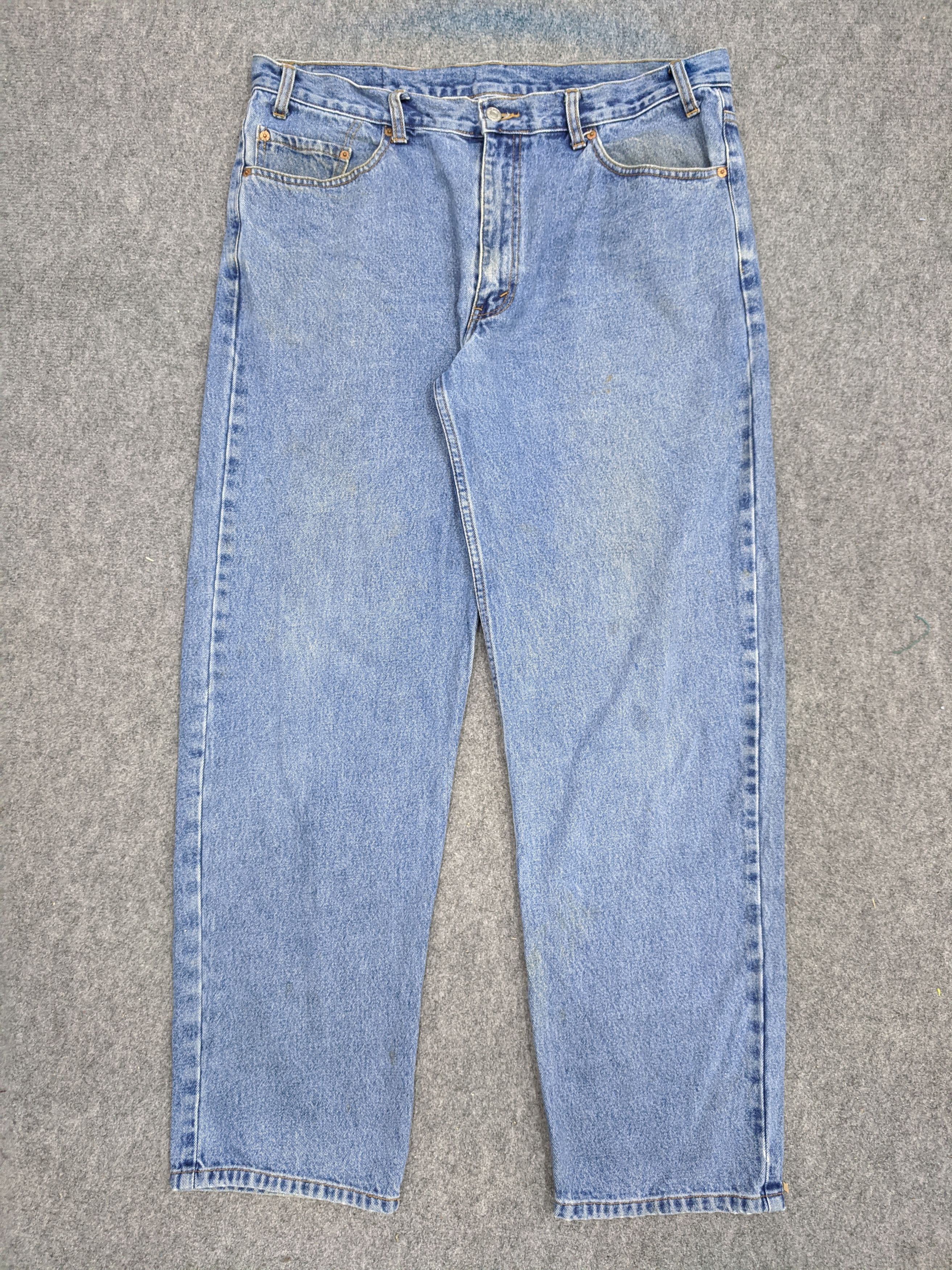 Levi's Vintage Levis 550 Jeans Lightwash DP0768 Size US 39 - 1 Thumbnail