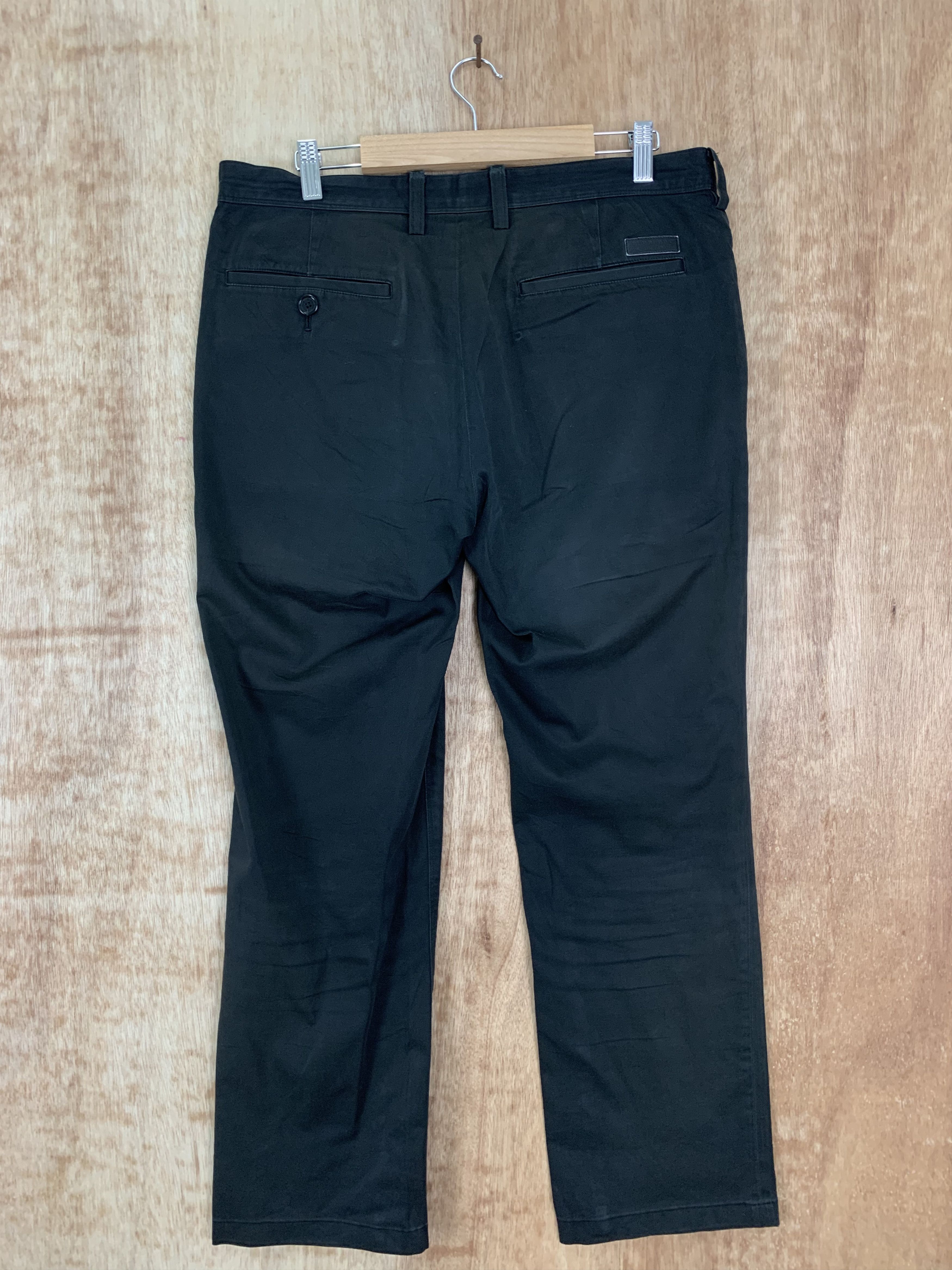 Burberry Burberry Pants Black Label Vintage Japanese Branded Size US 32 / EU 48 - 2 Thumbnail