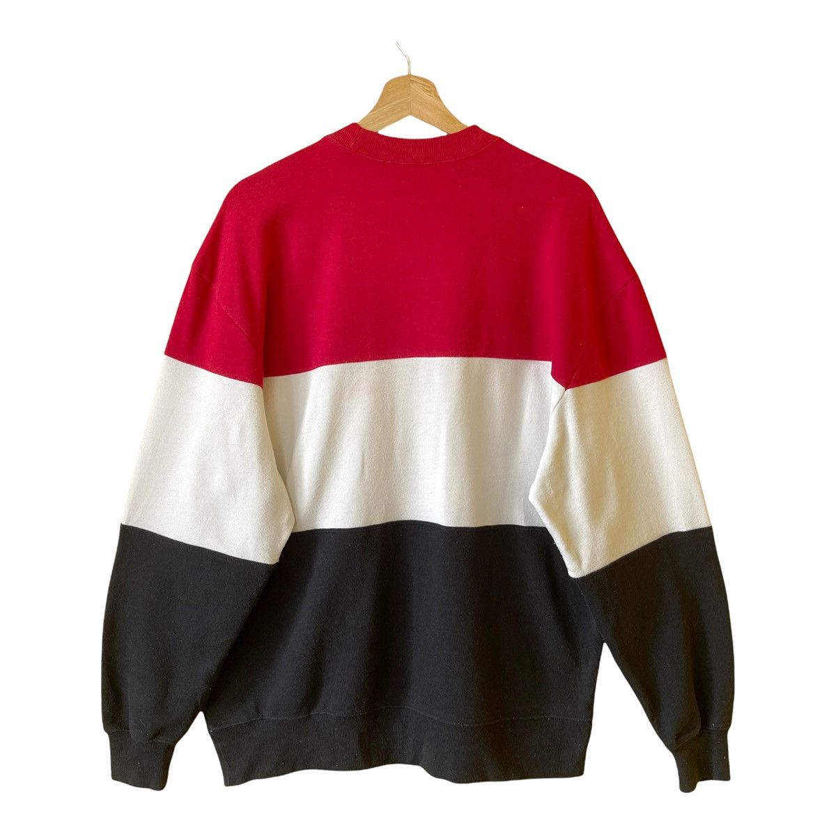 Kangol 90s Kangol Sports Embroidered Big Logo Crewneck Sweatshirt Size US L / EU 52-54 / 3 - 8 Thumbnail