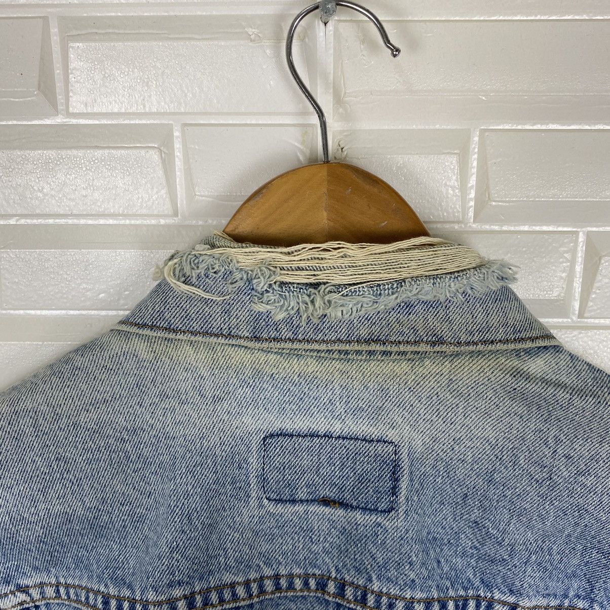 Levi's ☀️70505-0217 DISTRESSED LEVIS TRUCKER JACKET Size US M / EU 48-50 / 2 - 9 Thumbnail